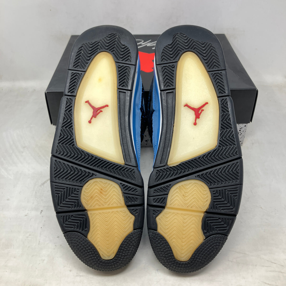 Jordan 4 Retro Travis Scott Cactus Jack