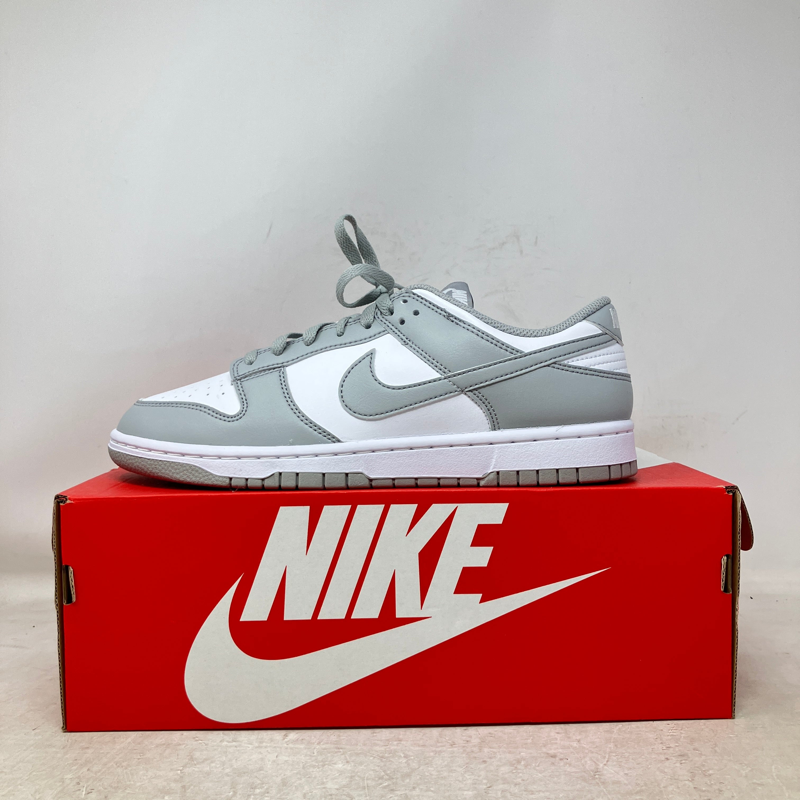 Nike Dunk Low White Light Smoke Grey