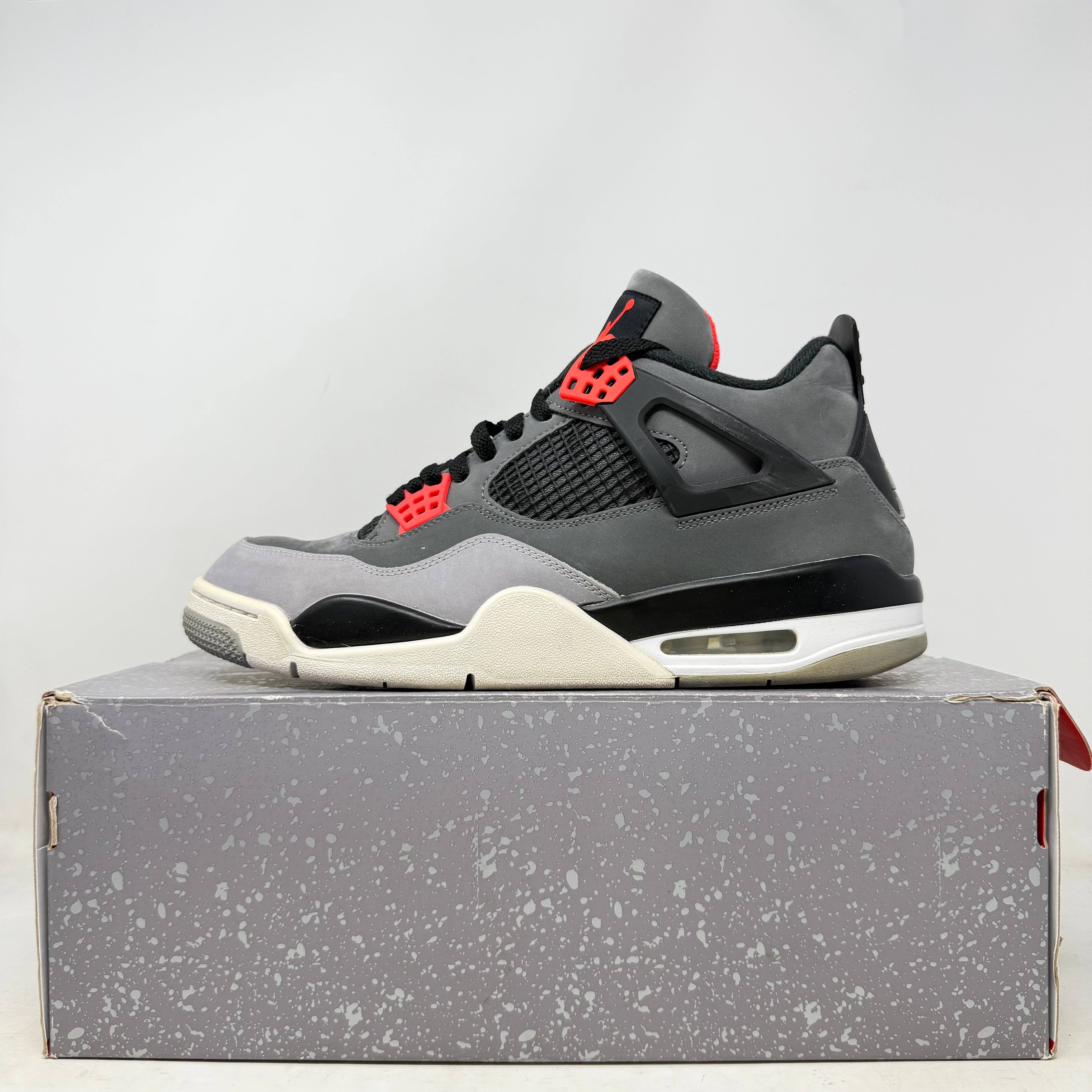 Jordan 4 Retro Infrared