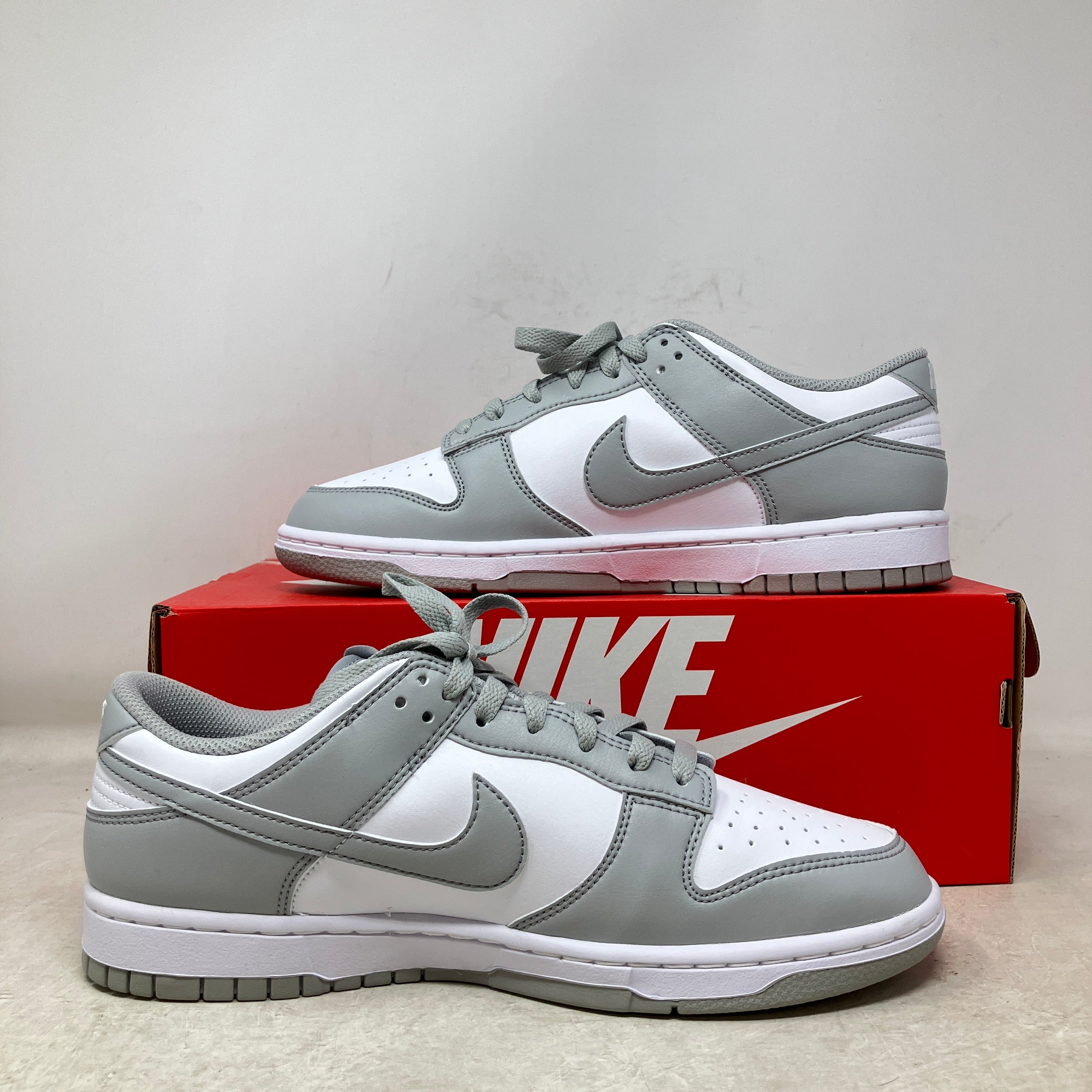 Nike Dunk Low White Light Smoke Grey