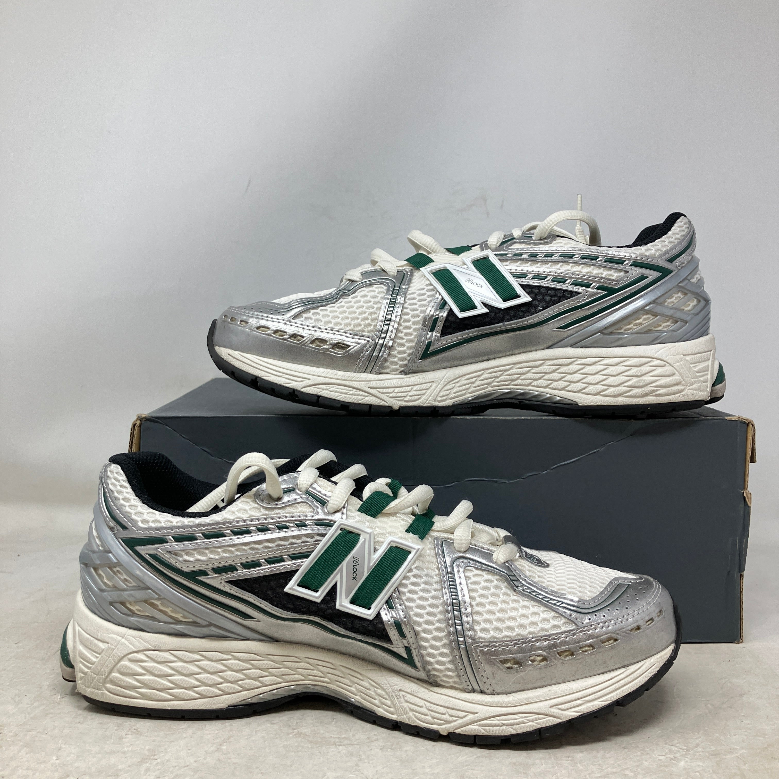 New Balance 1906R Silver Metallic Nightwatch Green