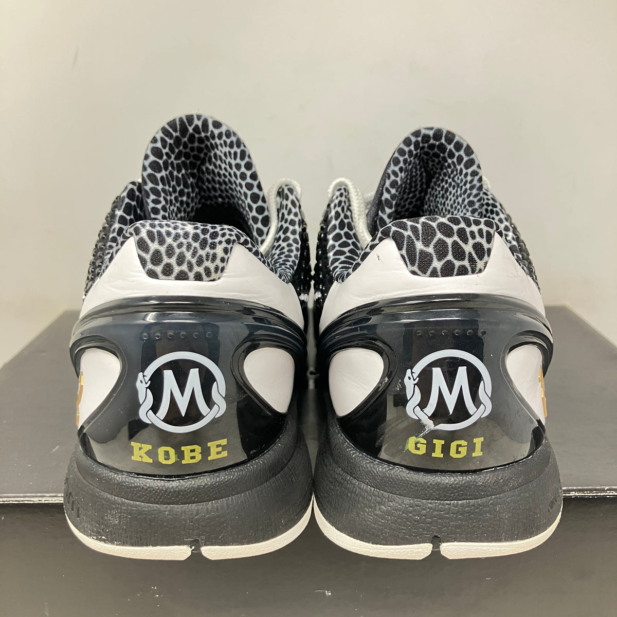 Nike Kobe 6 Protro Mambacita Sweet 16
