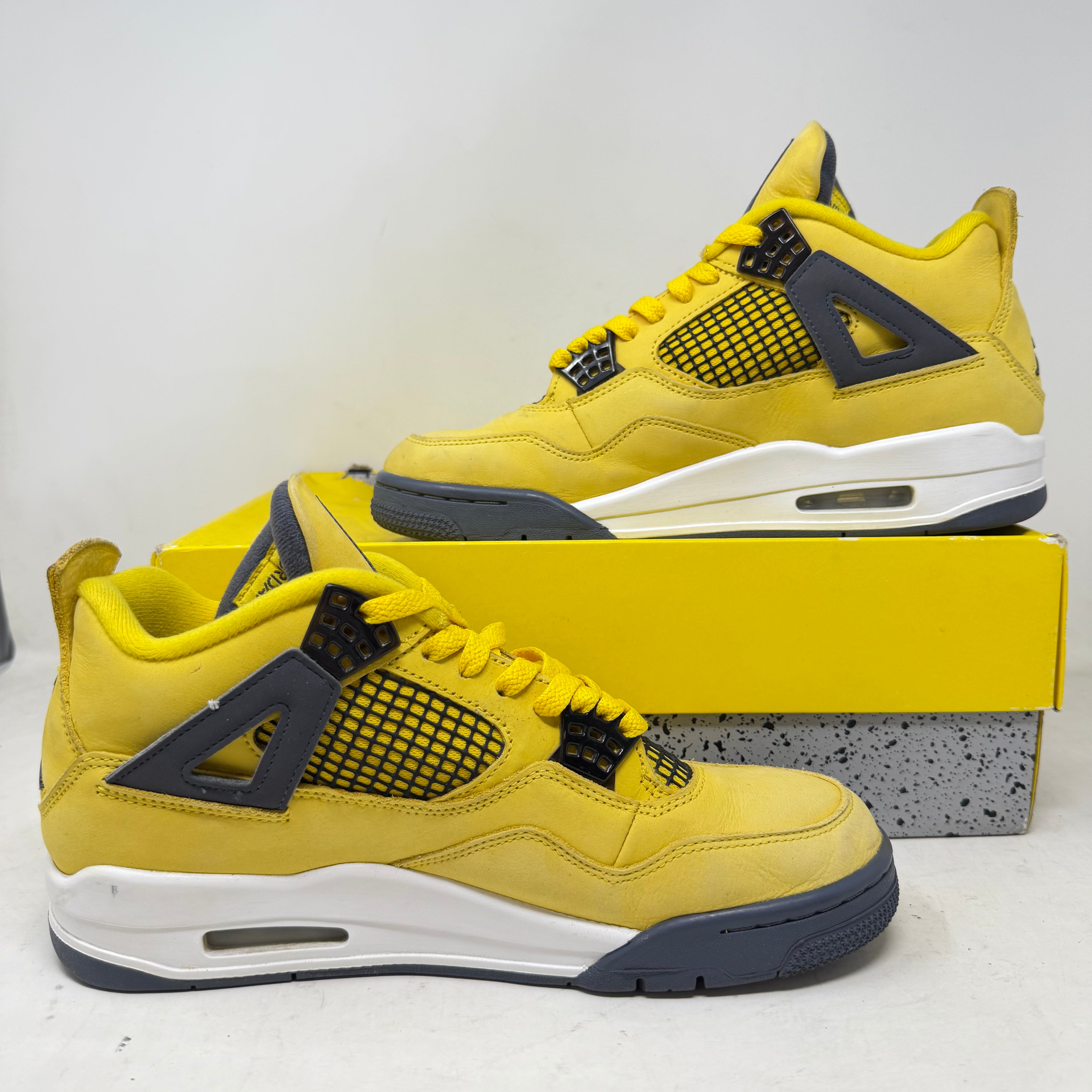 Jordan 4 Retro Lightning (2021)