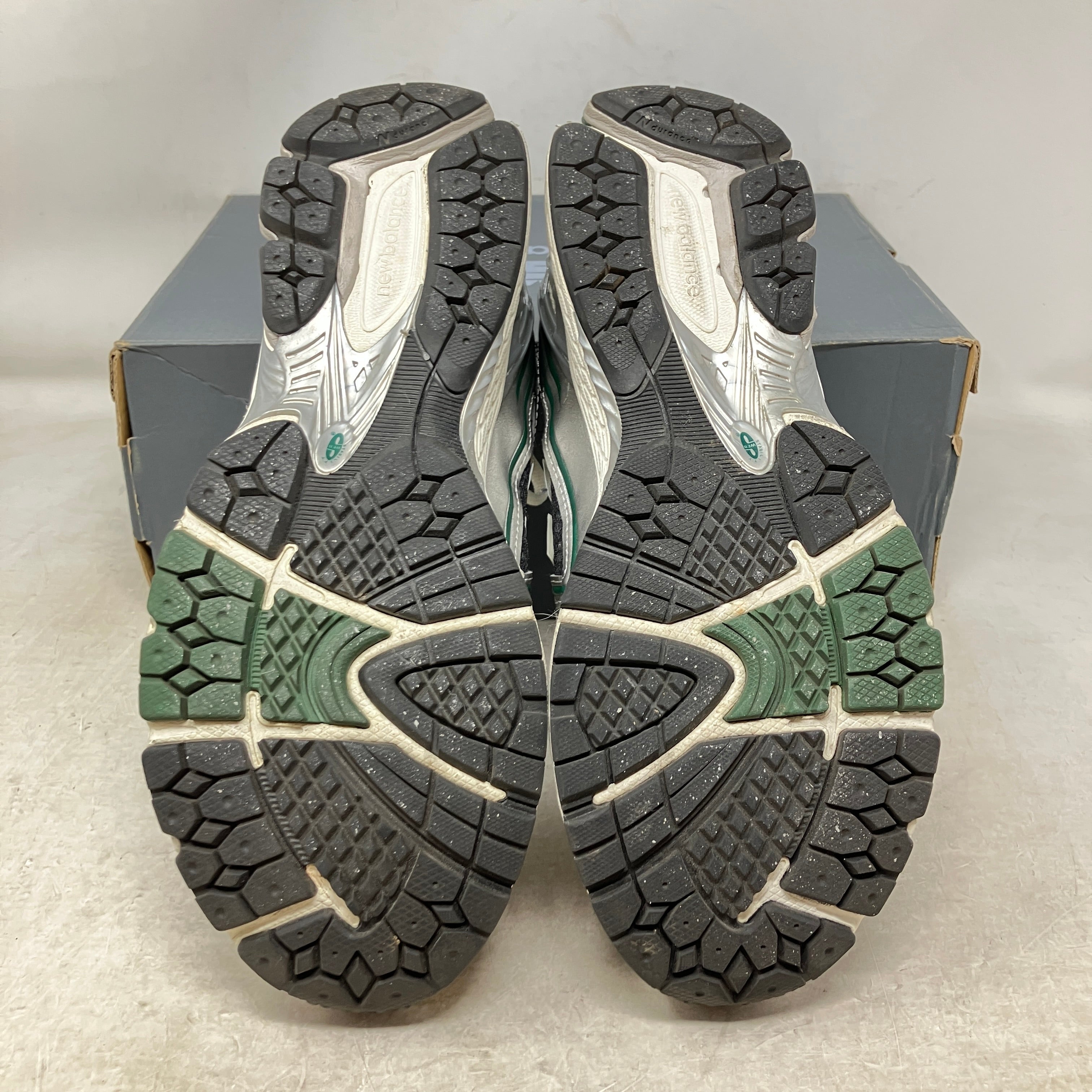 New Balance 1906R Silver Metallic Nightwatch Green