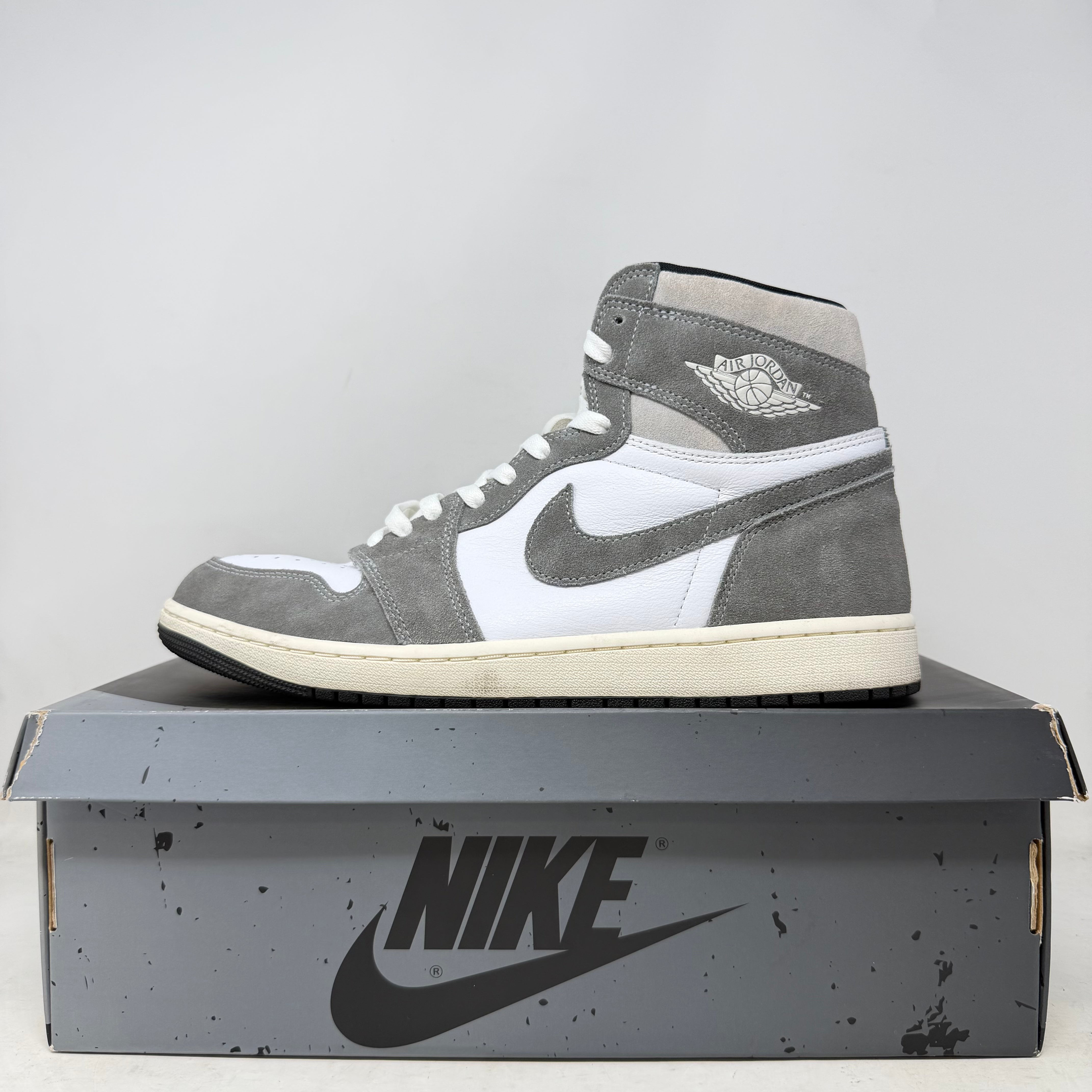 Jordan 1 Retro High OG Washed Black