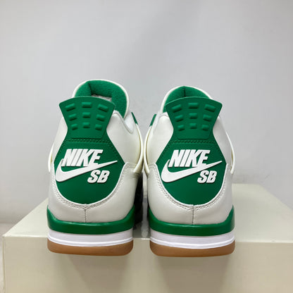 Jordan 4 Retro SB Pine Green