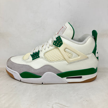 Jordan 4 Retro SB Pine Green