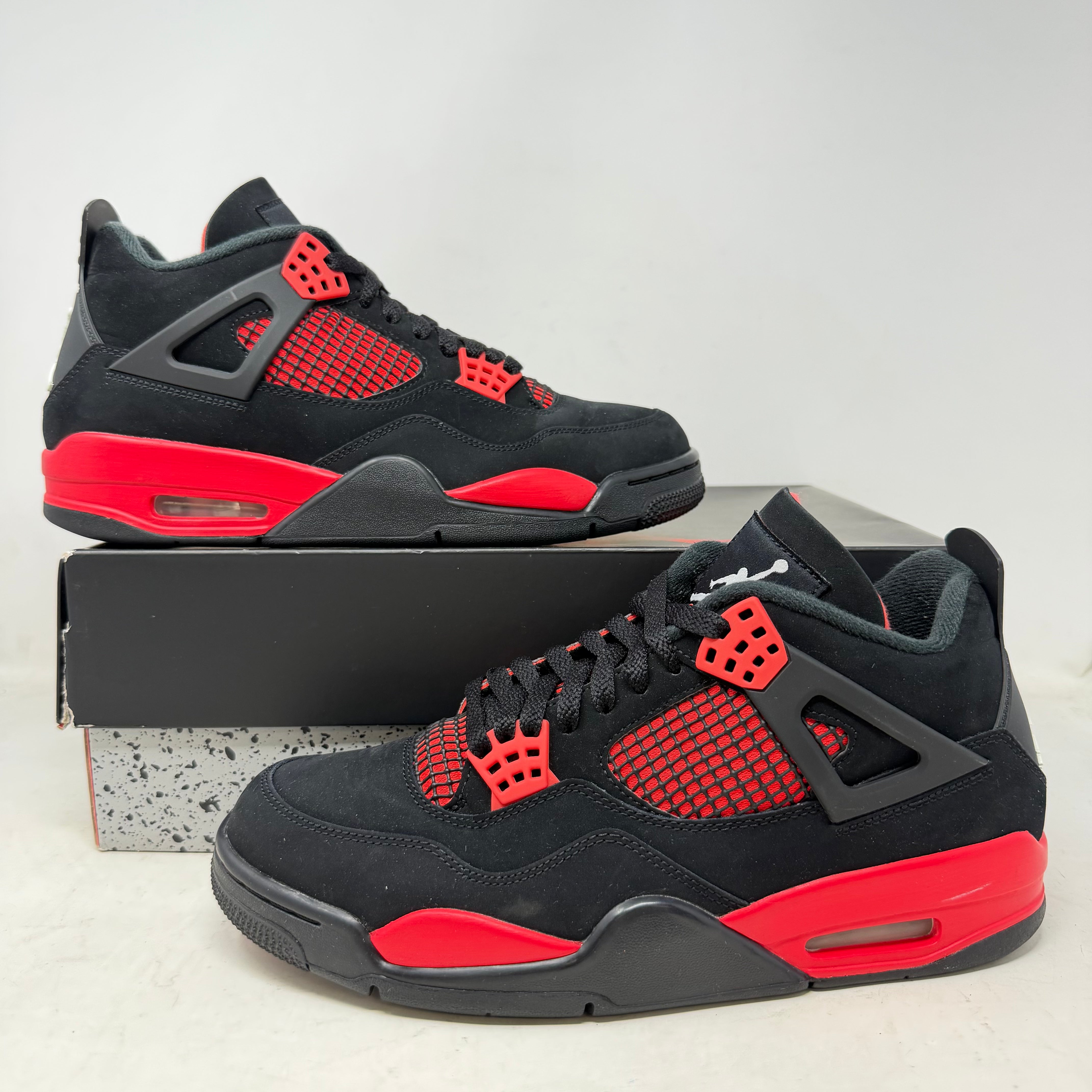 Jordan 4 Retro Red Thunder
