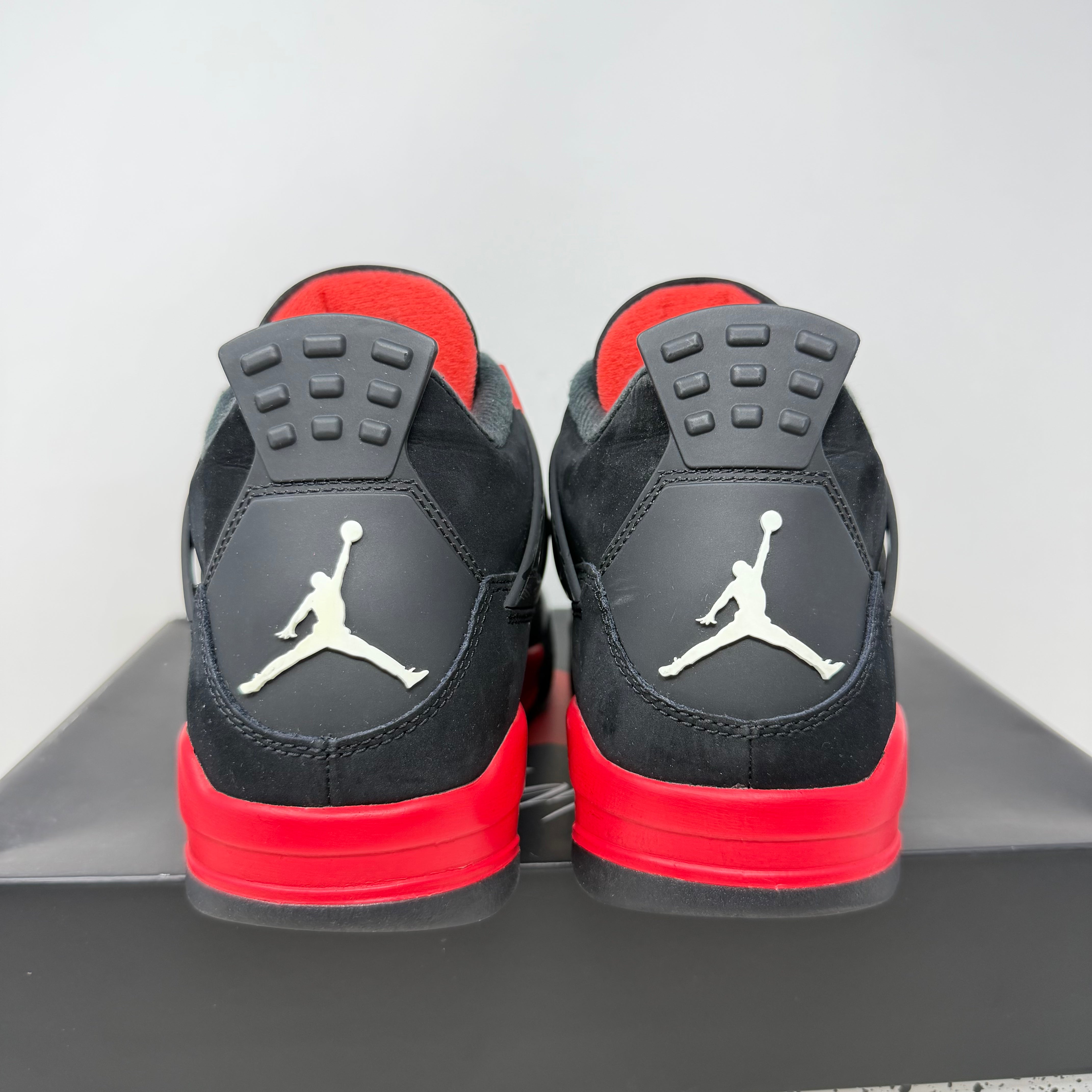 Jordan 4 Retro Red Thunder