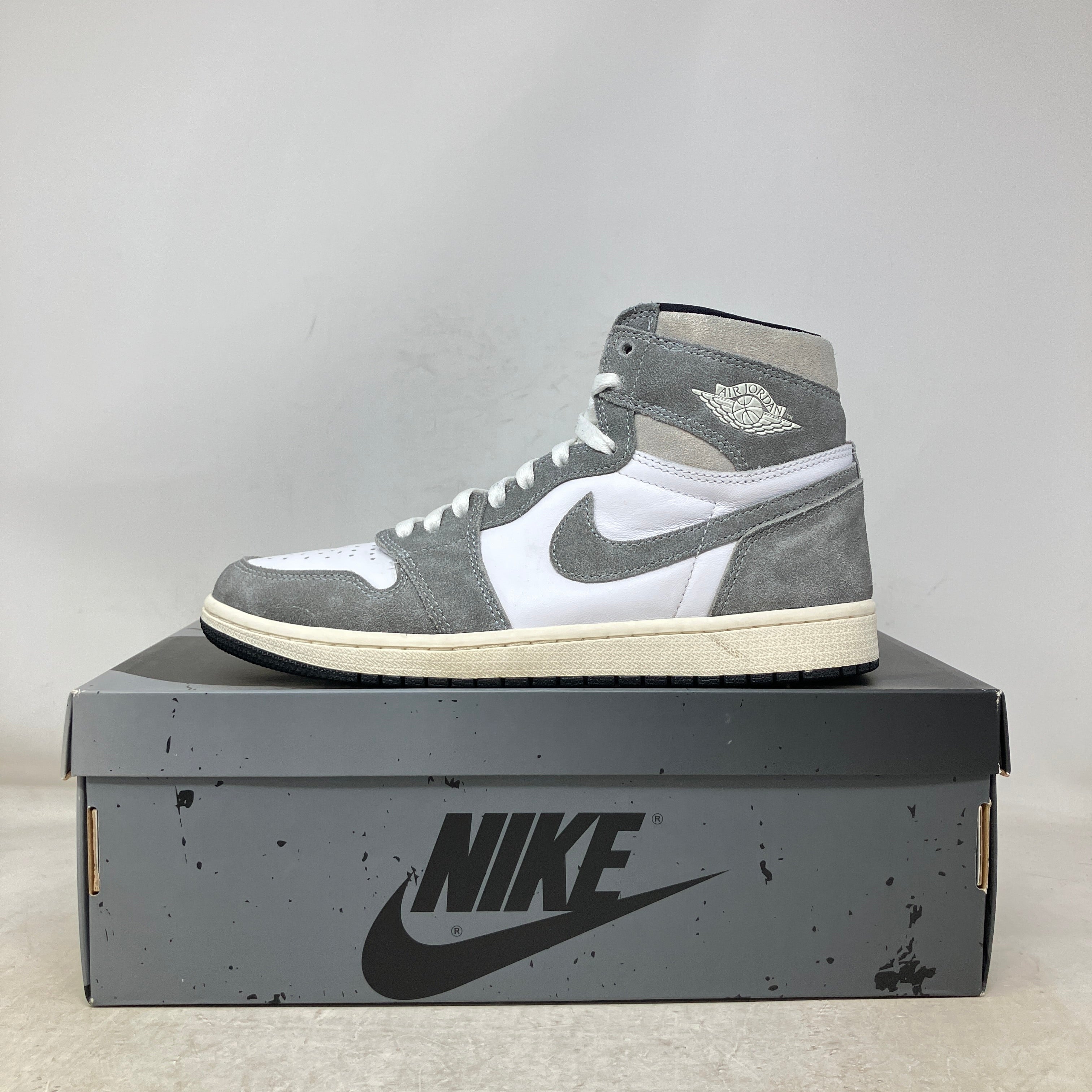 Jordan 1 Retro High OG Washed Black