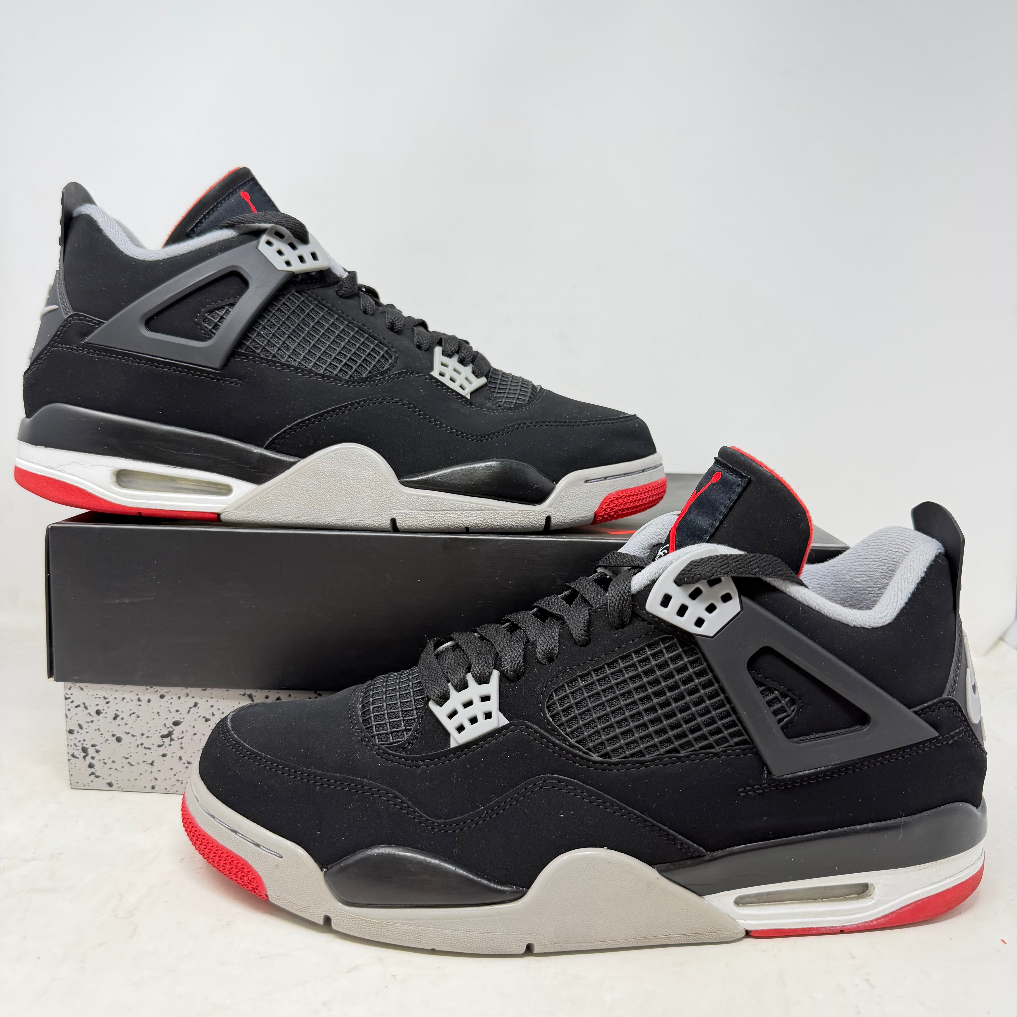 Jordan 4 Retro Bred (2019)