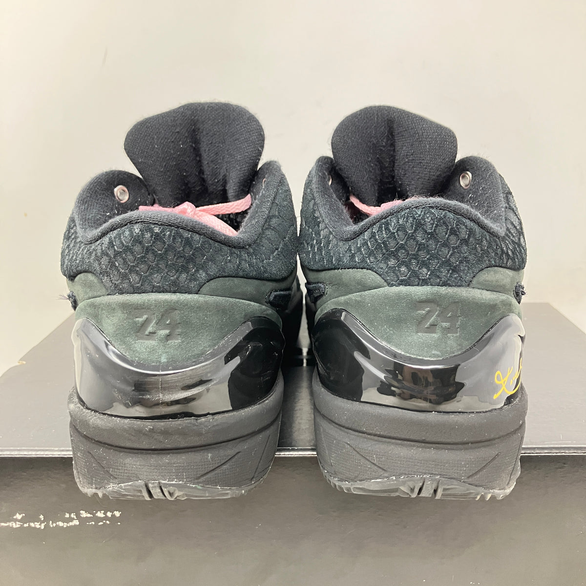 Nike Kobe 4 Protro Gift of Mamba