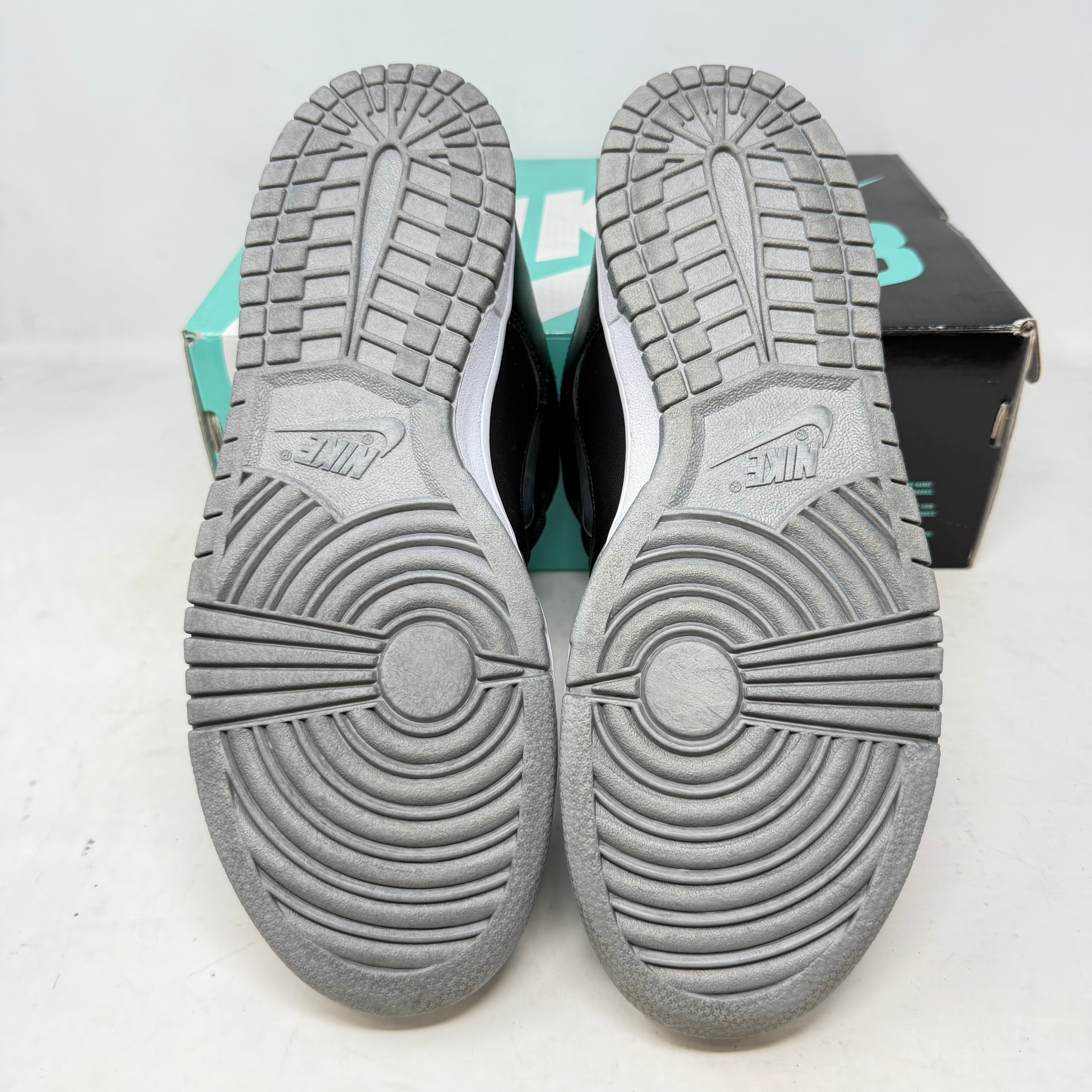 Nike SB Dunk Low Supreme Jewel Swoosh Silver
