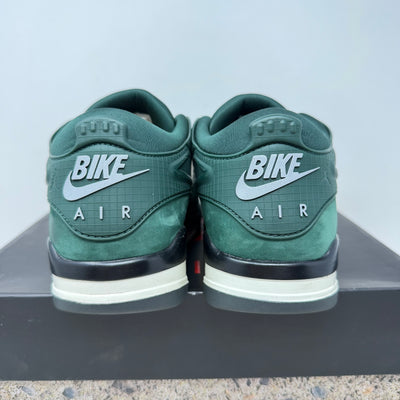 Jordan 4 RM SP Nigel Sylvester Grandma's Driveway
