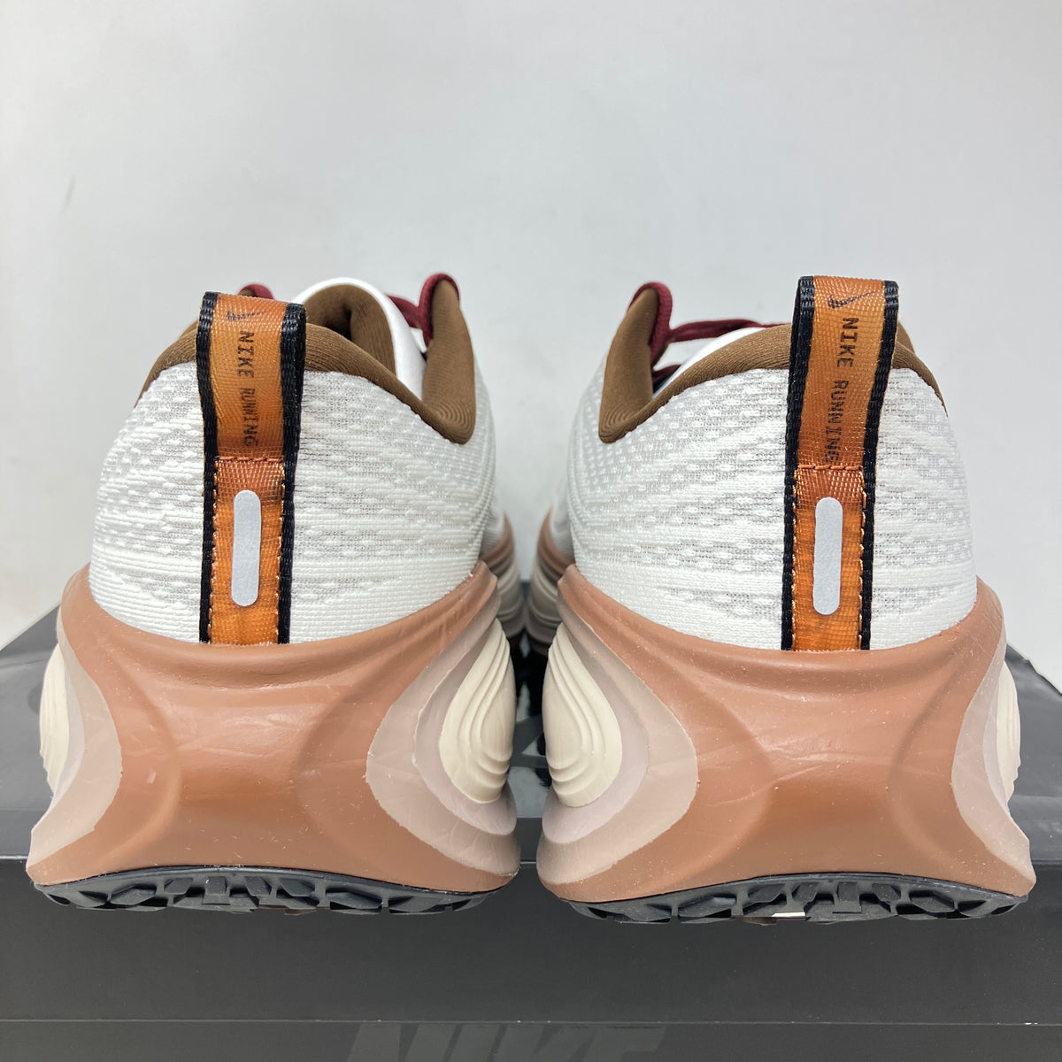 Nike Vomero Plus Sail Baroque Brown