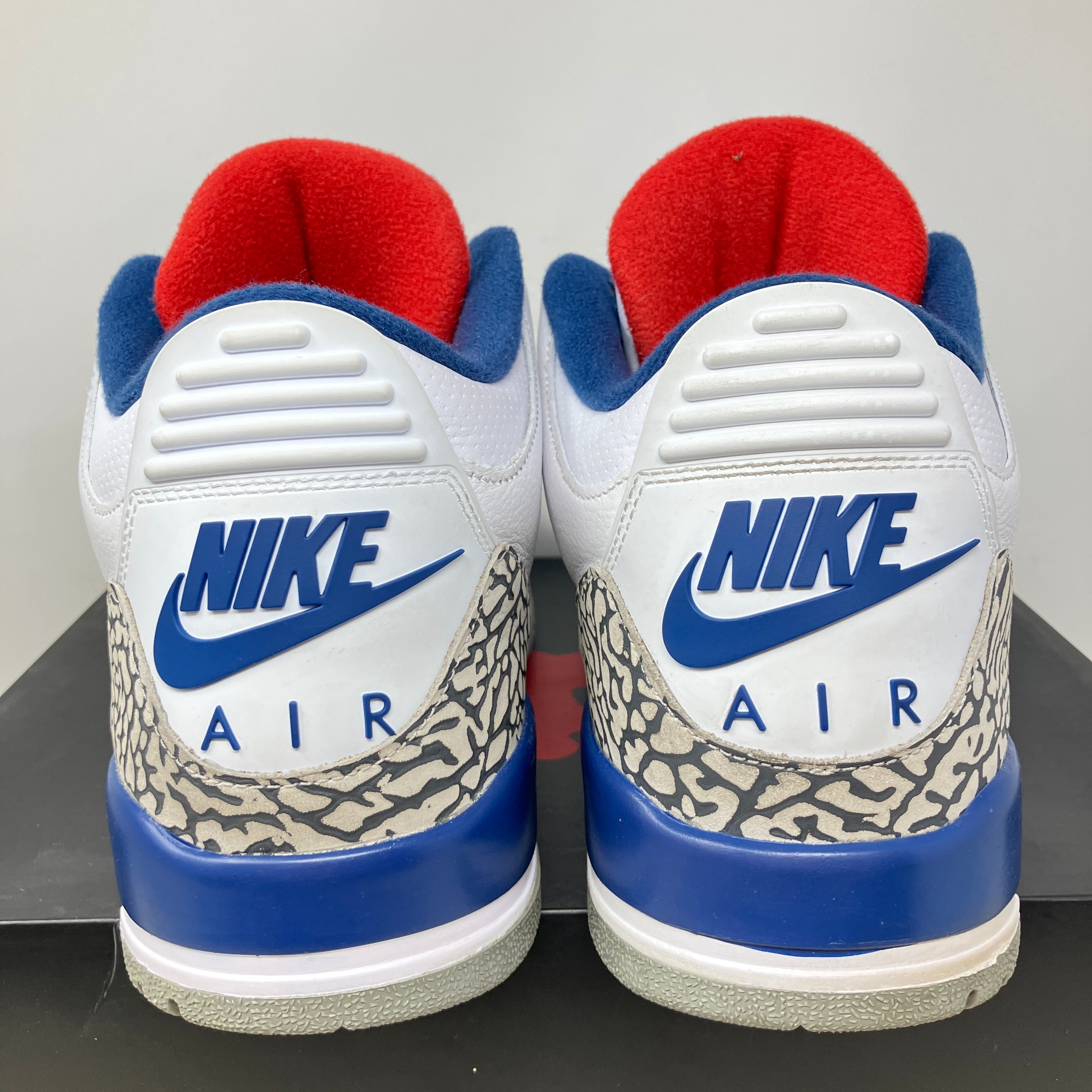 Jordan 3 Retro True Blue (2016)
