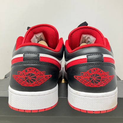 Jordan 1 Low Bulls