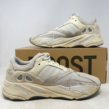 adidas Yeezy Boost 700 Analog
