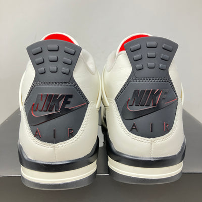 Jordan 4 Retro Flight Club