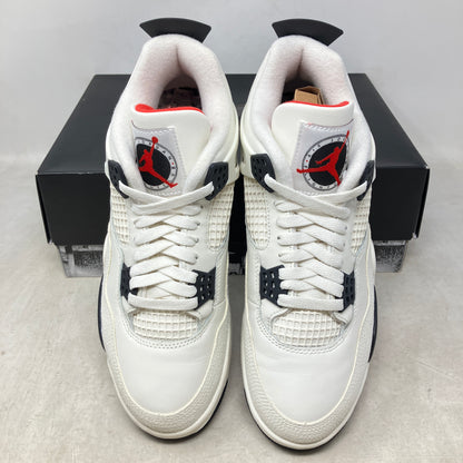 Jordan 4 Retro Flight Club