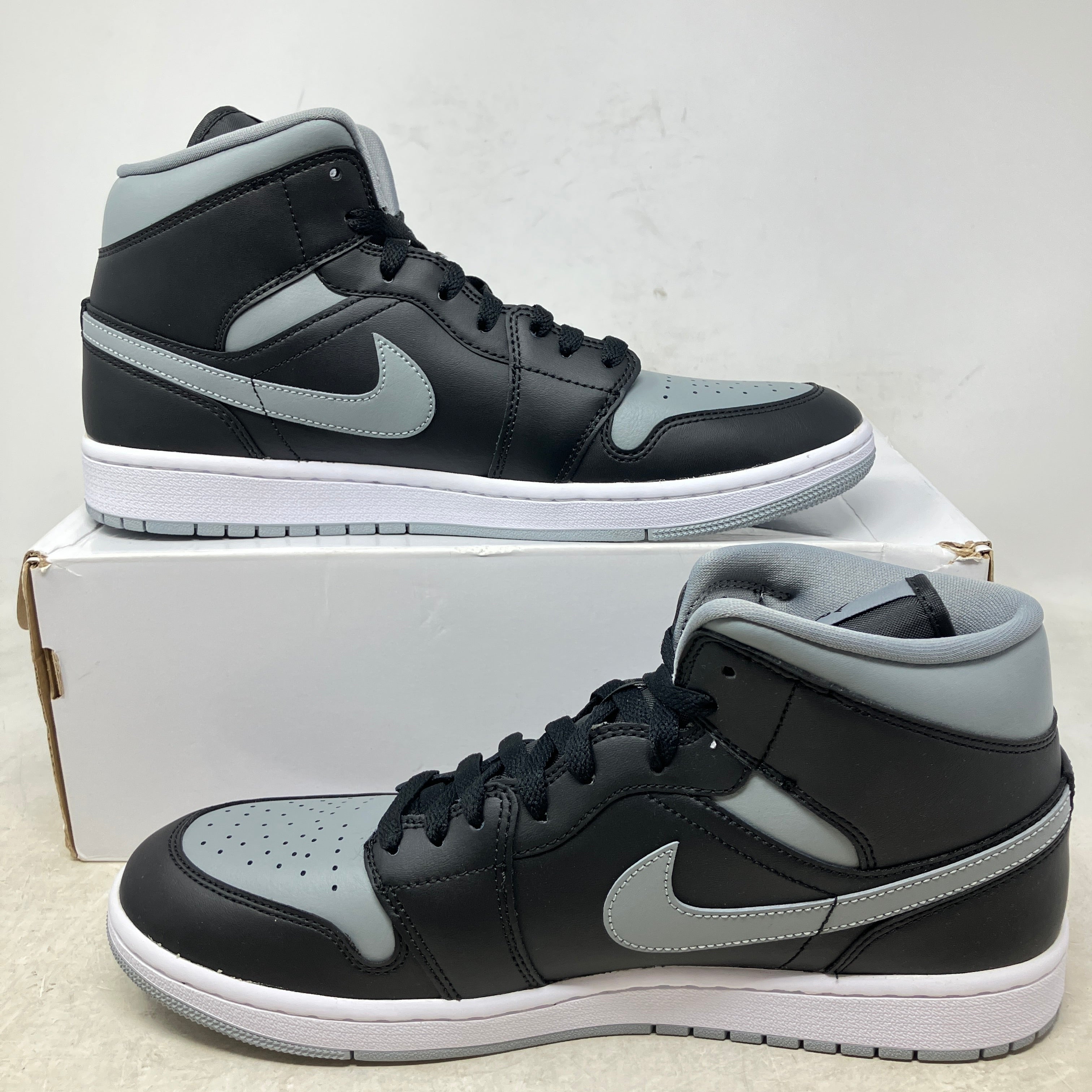 Jordan 1 Mid Shadow (Women's)