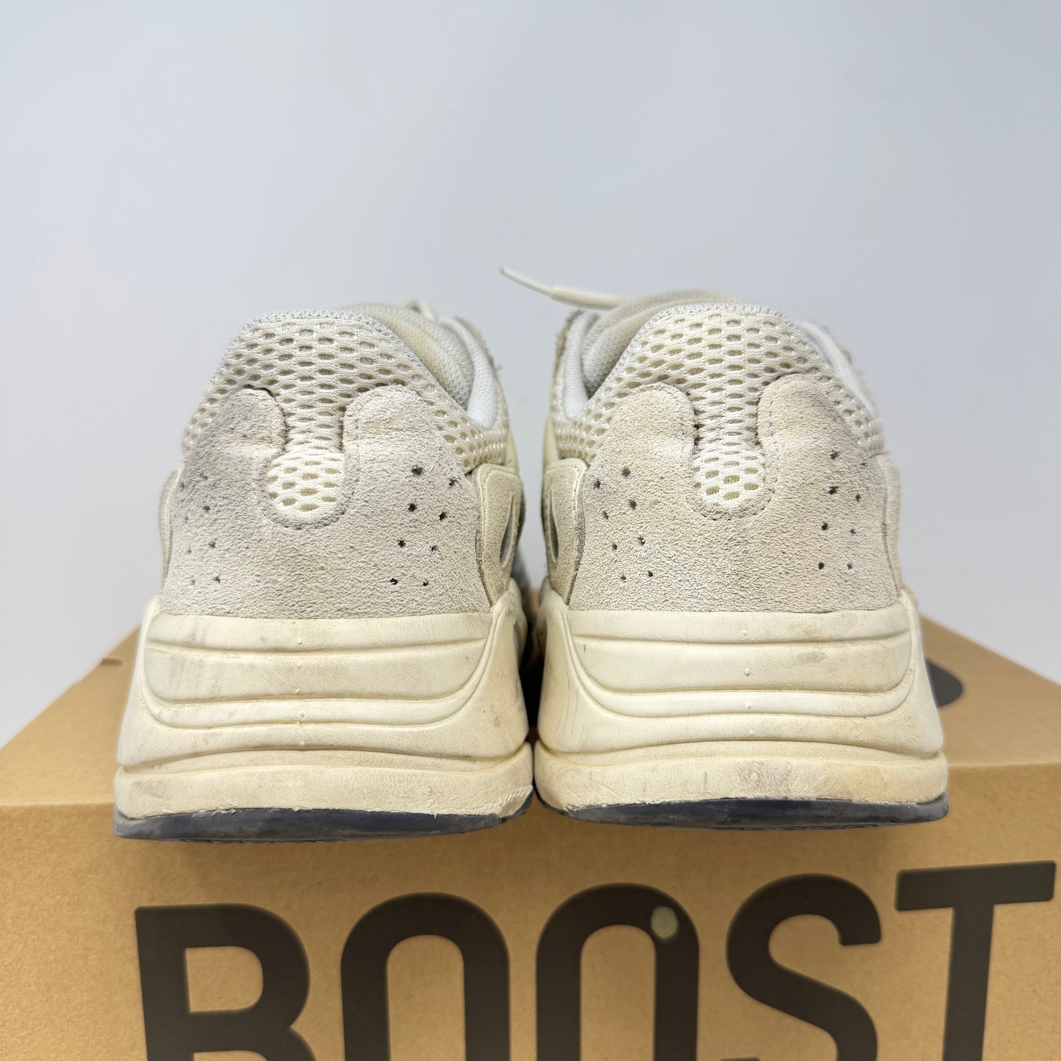 adidas Yeezy Boost 700 Analog