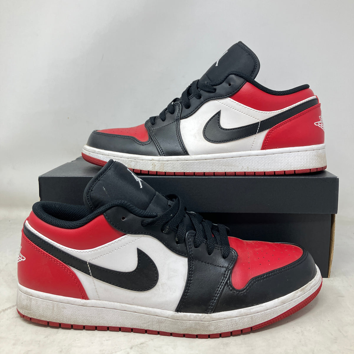 Jordan 1 Low Bred Toe