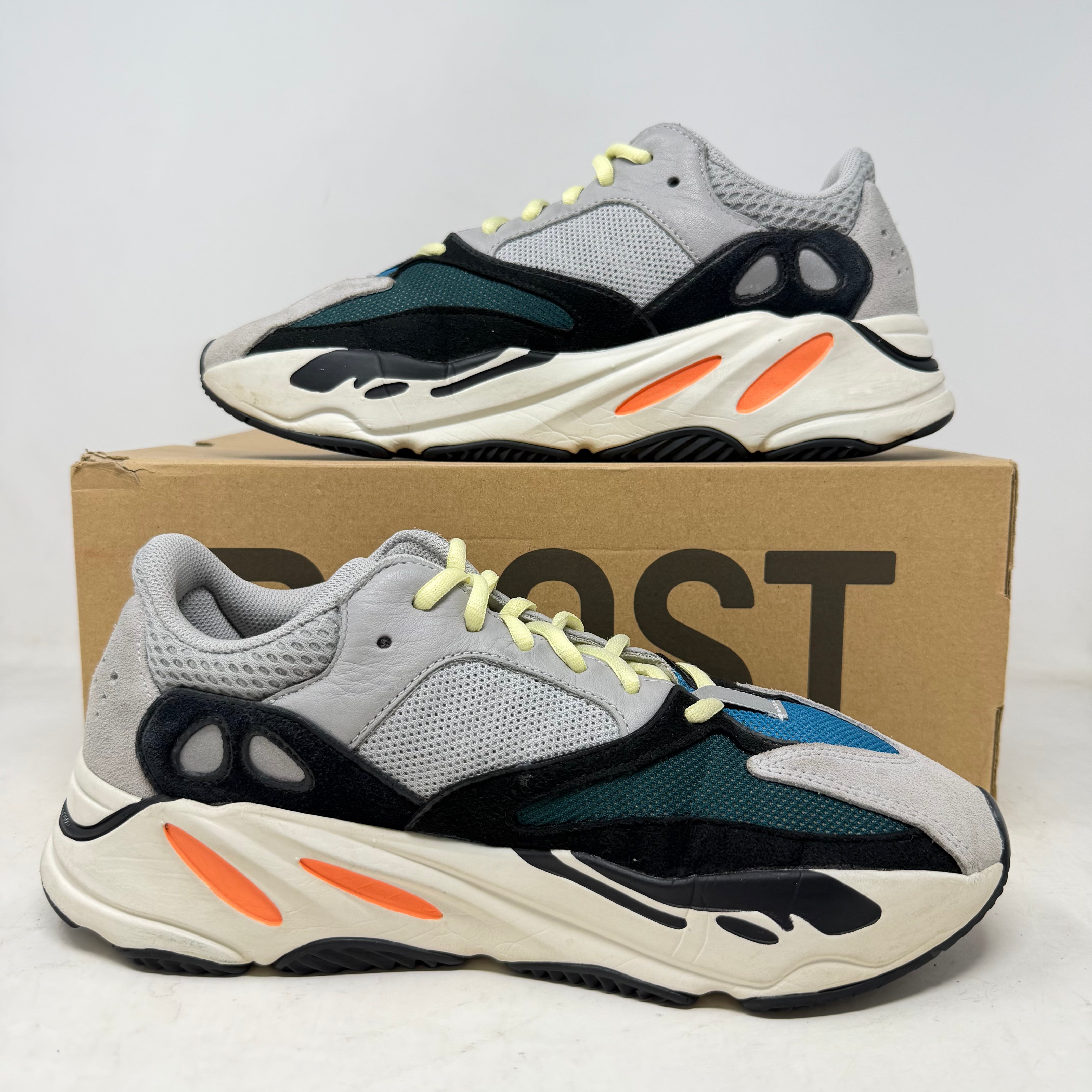 adidas Yeezy Boost 700 Wave Runner