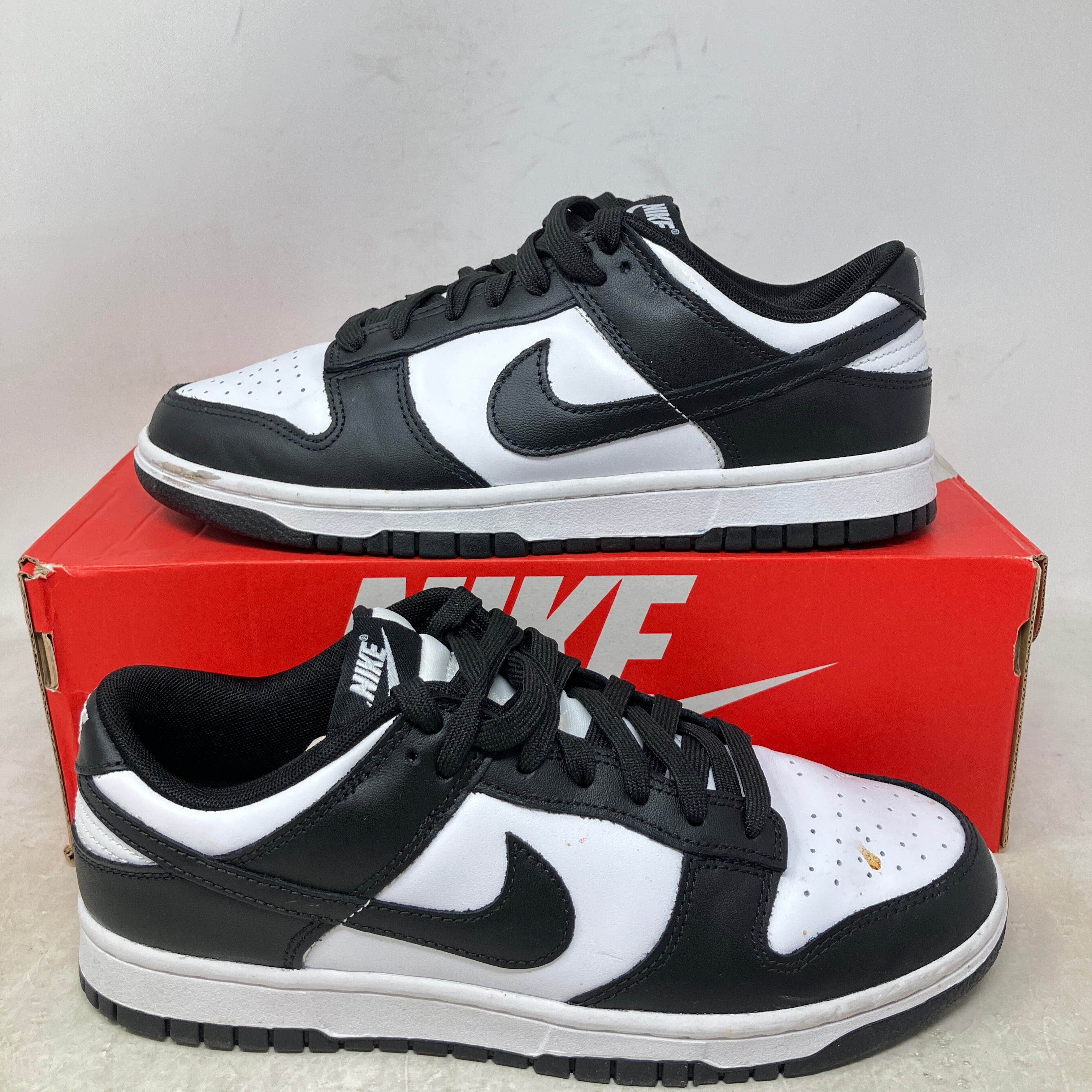 Nike Dunk Low Retro White Black Panda