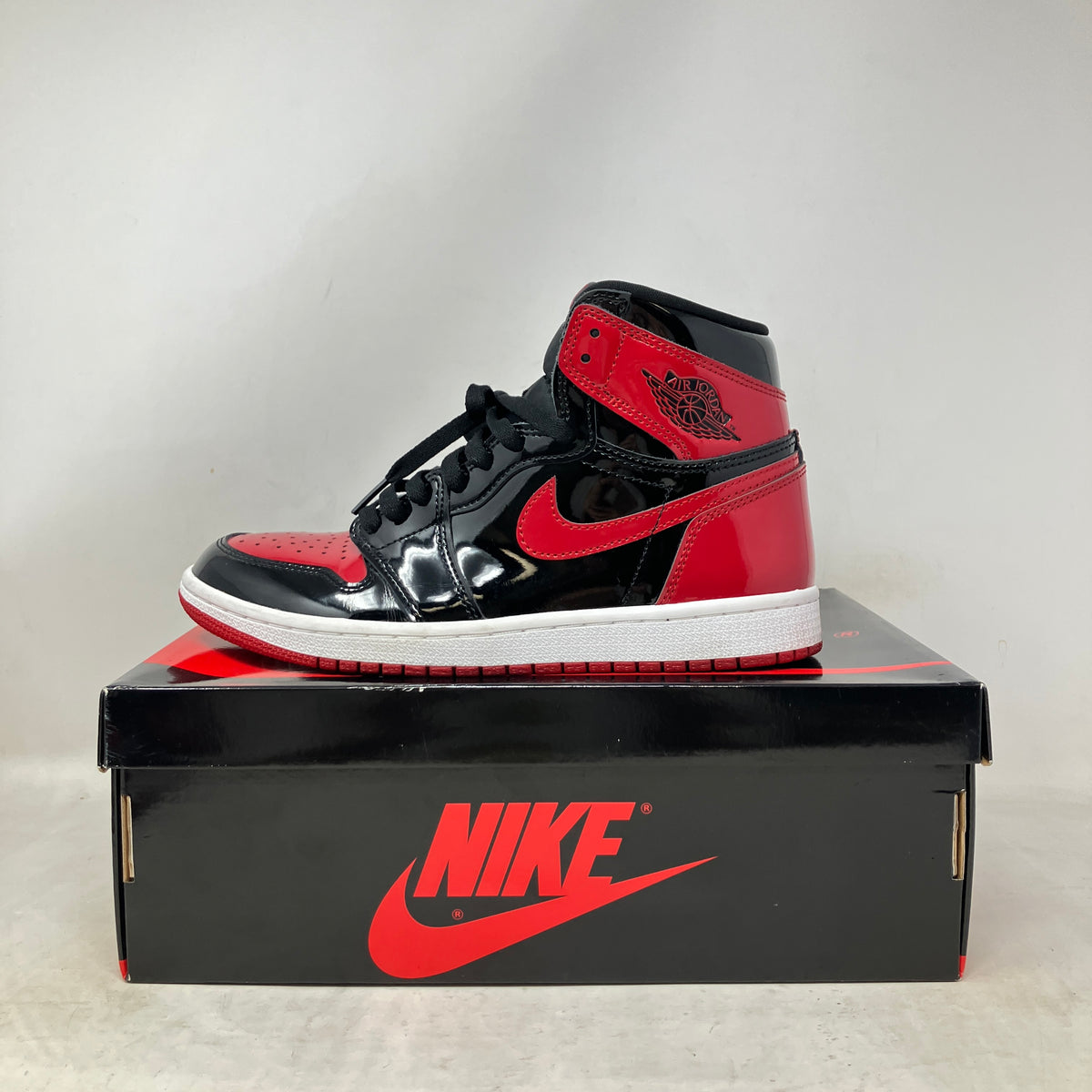 Jordan 1 Retro High OG Patent Bred