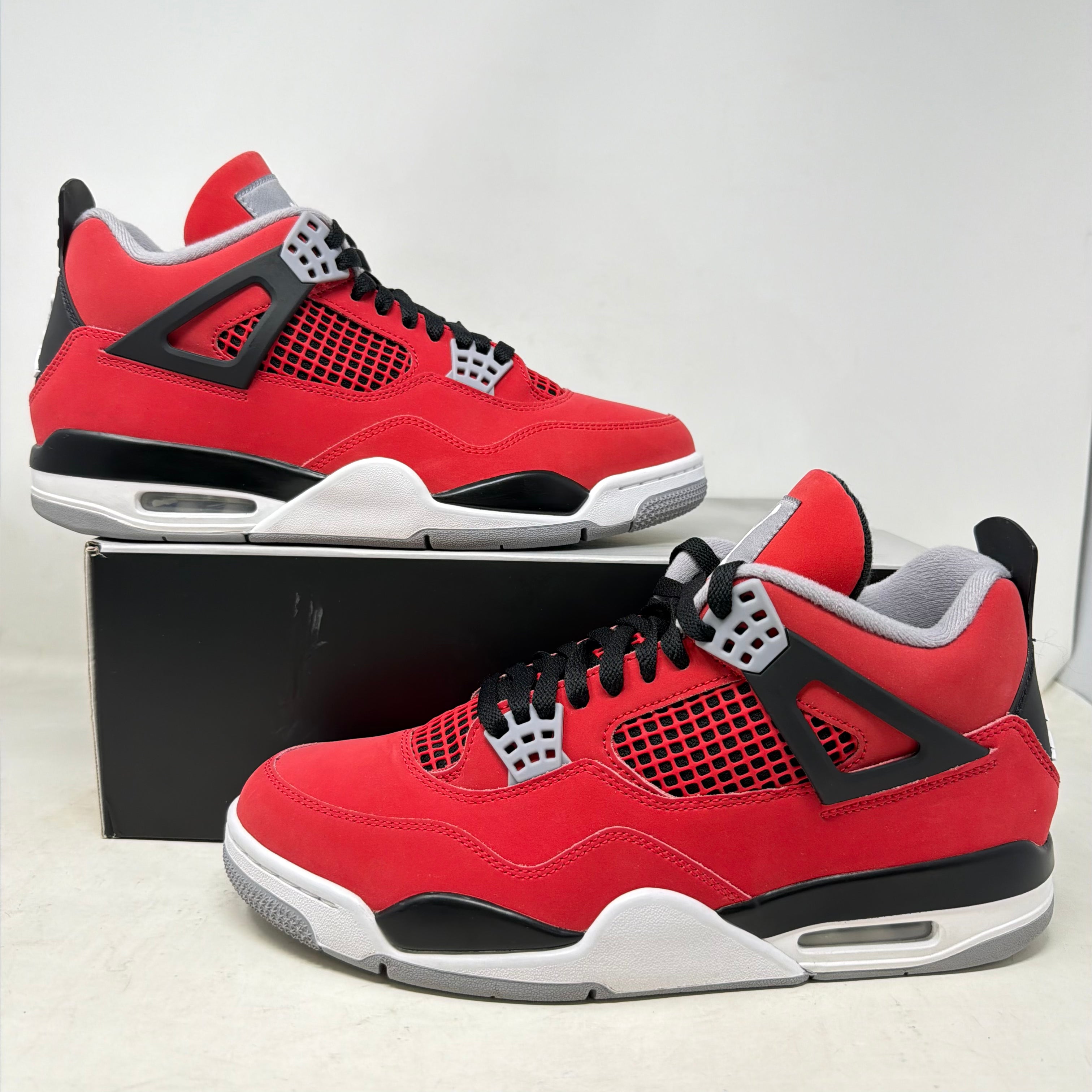 Jordan 4 Retro Toro Bravo (2026)