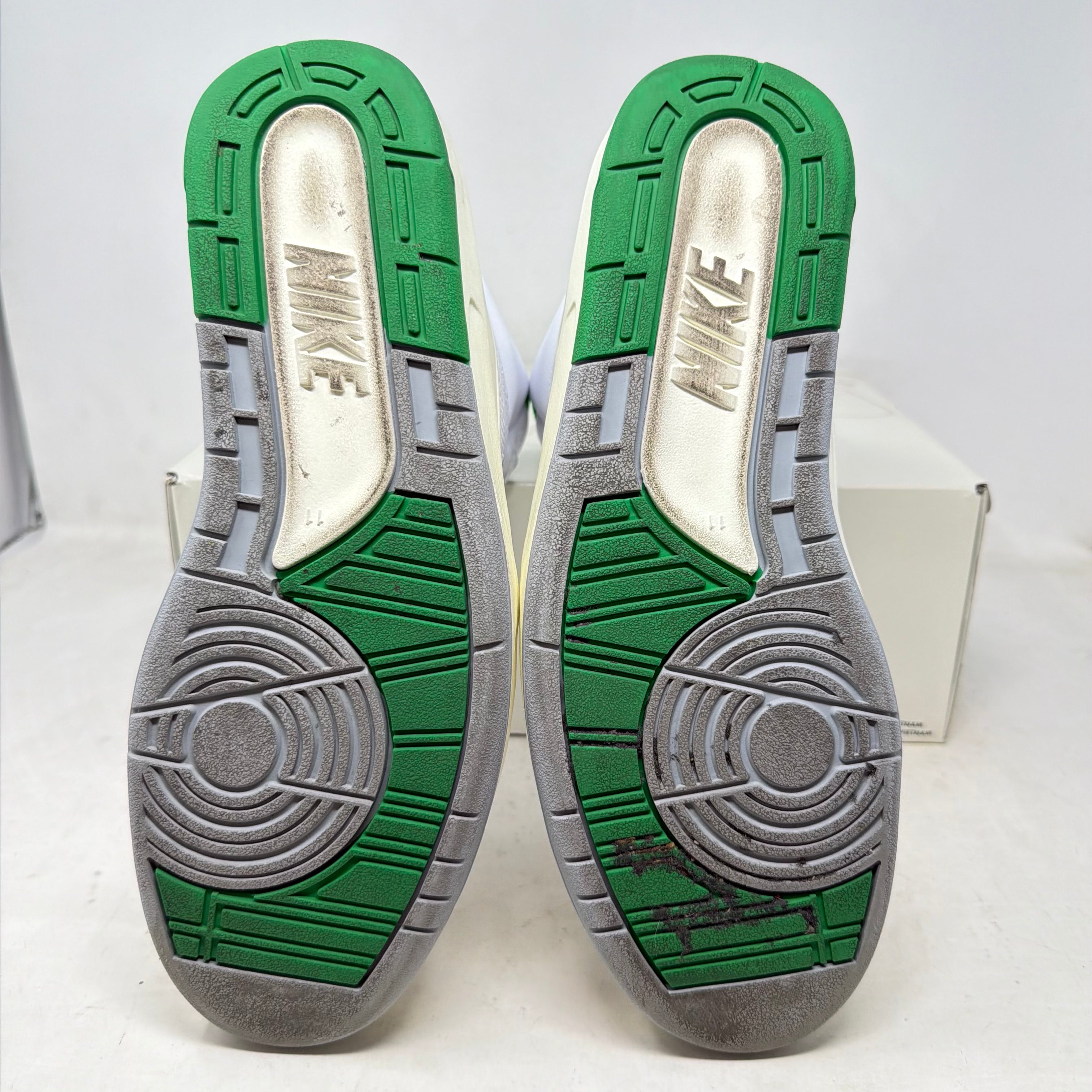 Jordan 2 Retro Lucky Green
