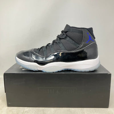 Jordan 11 Retro Space Jam (2016)
