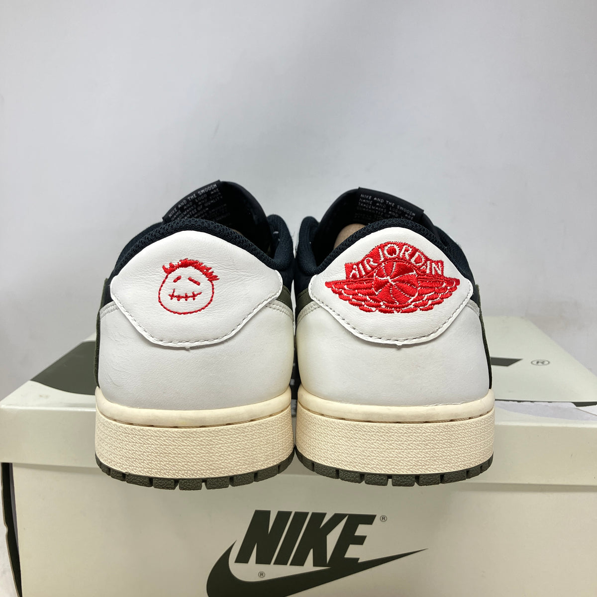 Jordan 1 Retro Low OG SP Travis Scott Olive (Women's)