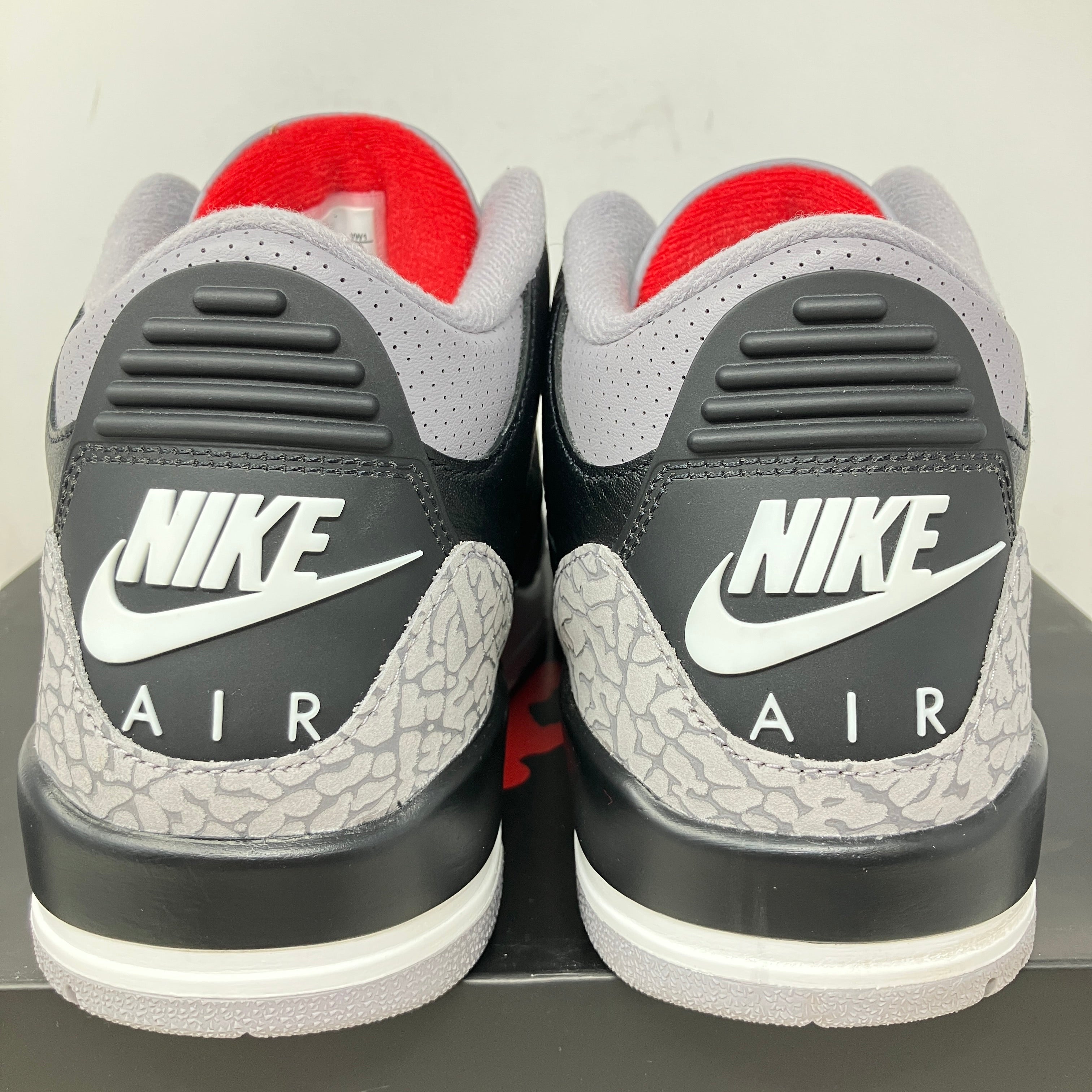 Jordan 3 Retro OG Black Cement (2024)