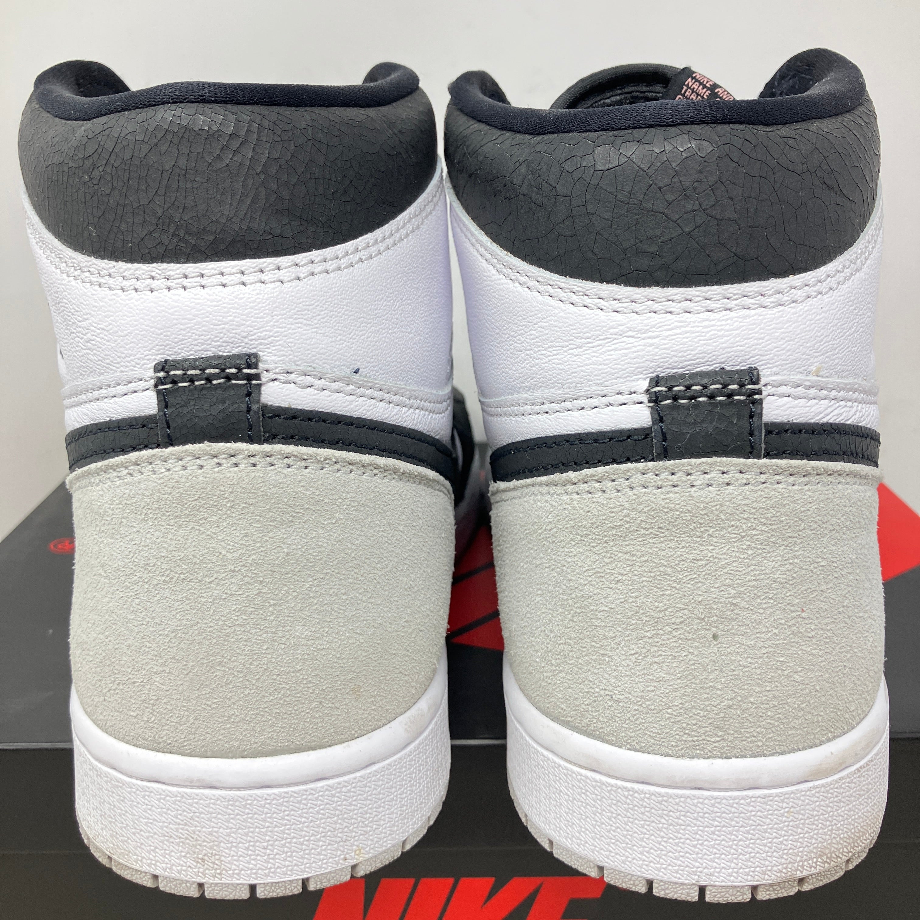 Jordan 1 Retro High OG Bleached Coral