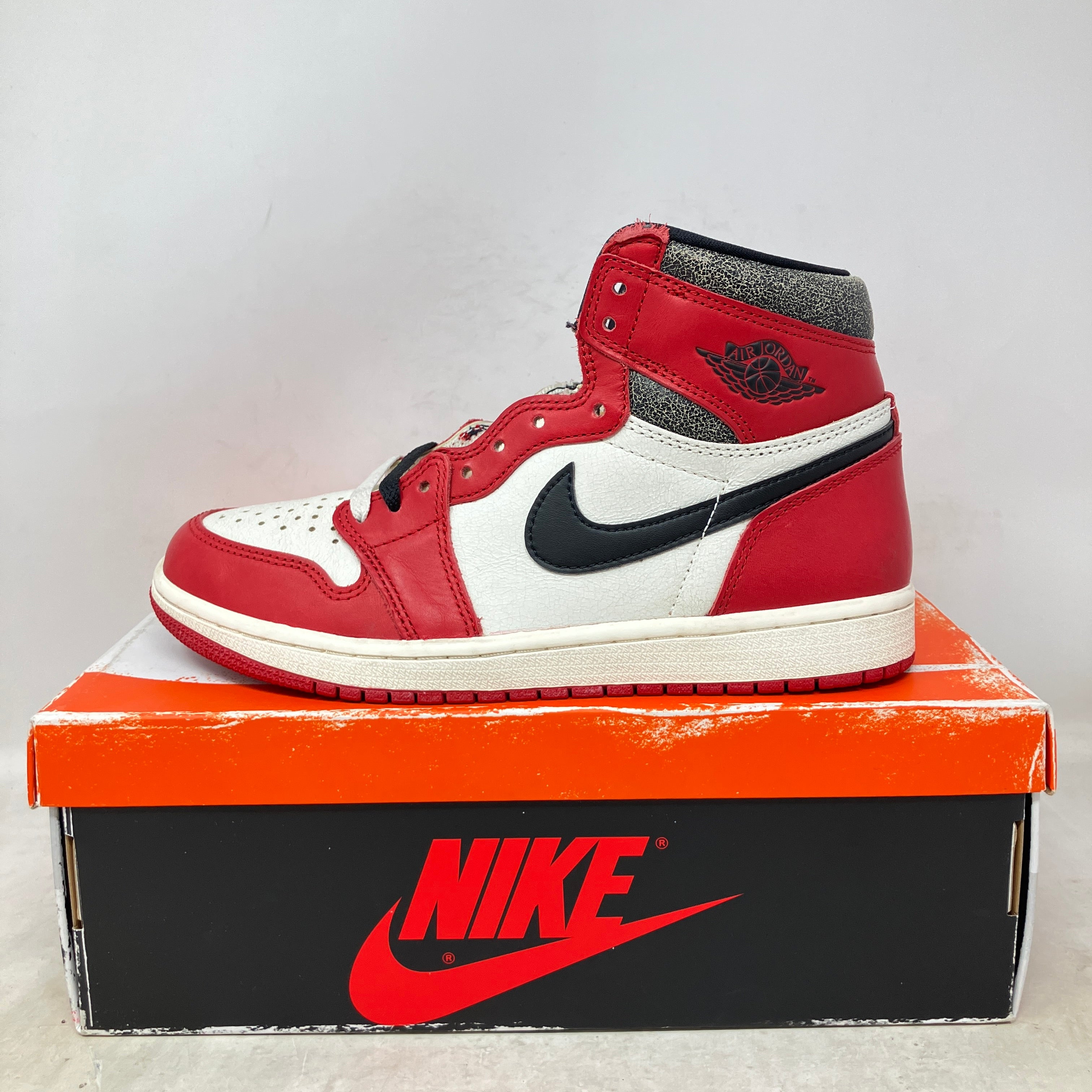 Jordan 1 Retro High OG Chicago Lost and Found