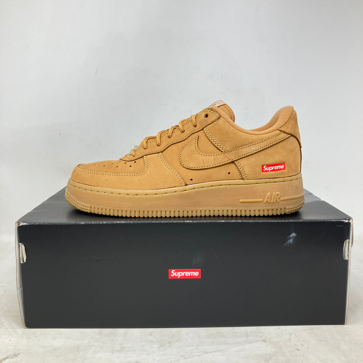 Nike Air Force 1 Low SP Supreme Wheat