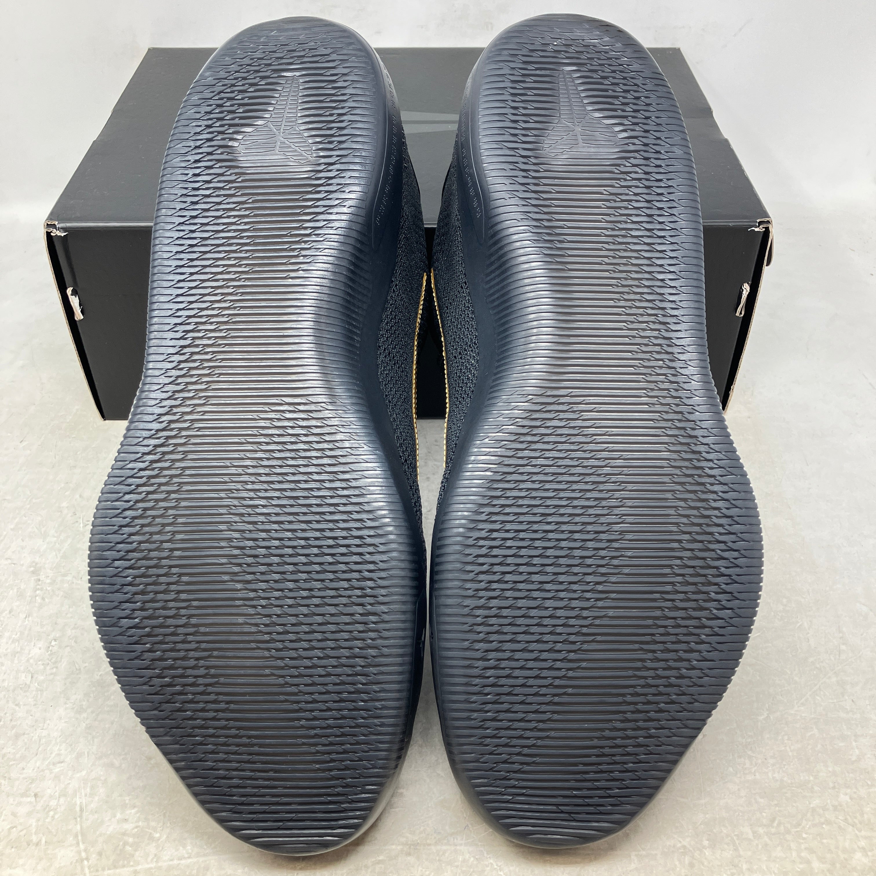 Nike Kobe 11 Elite Low Protro Fade to Black (2026)