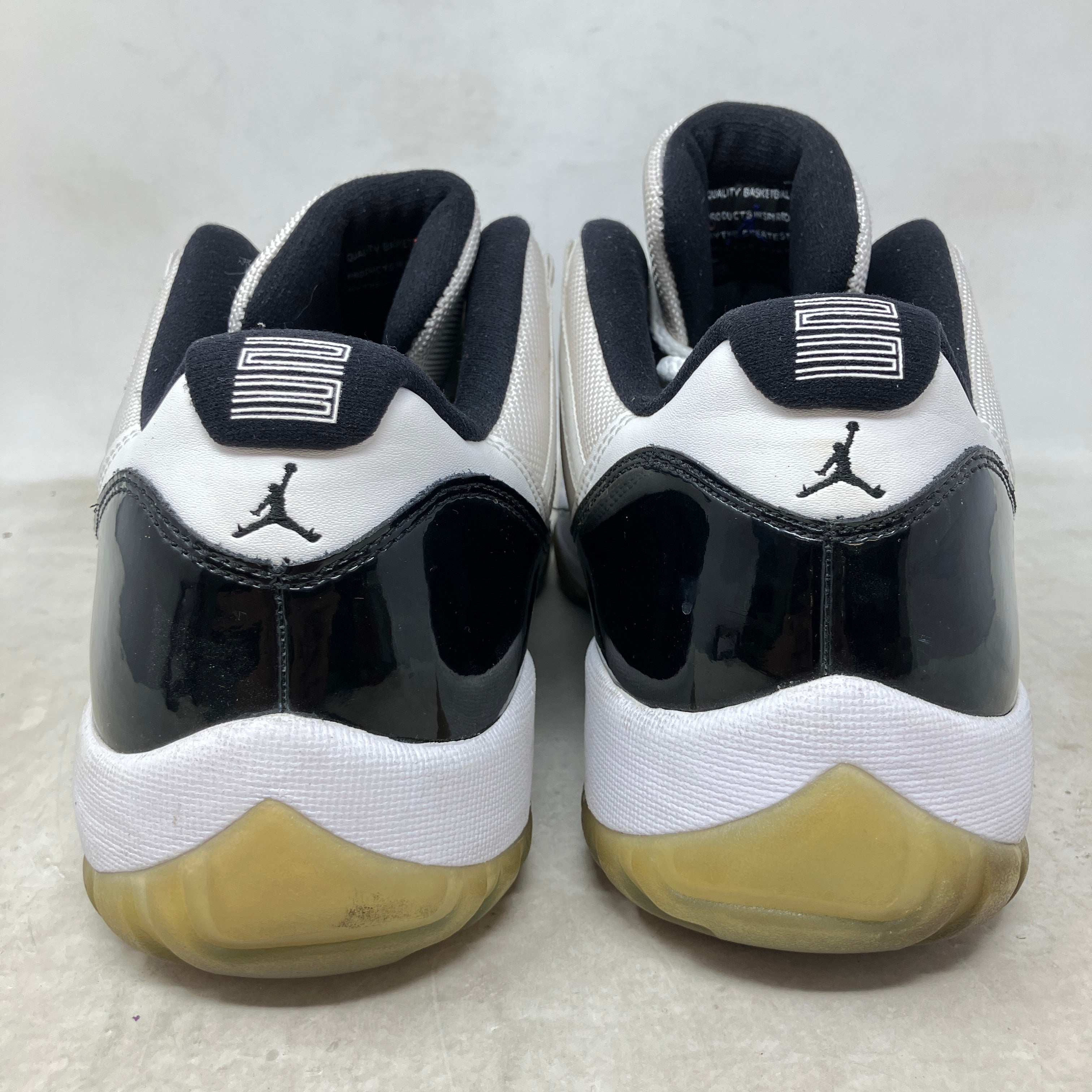 Jordan 11 Retro Low Concord