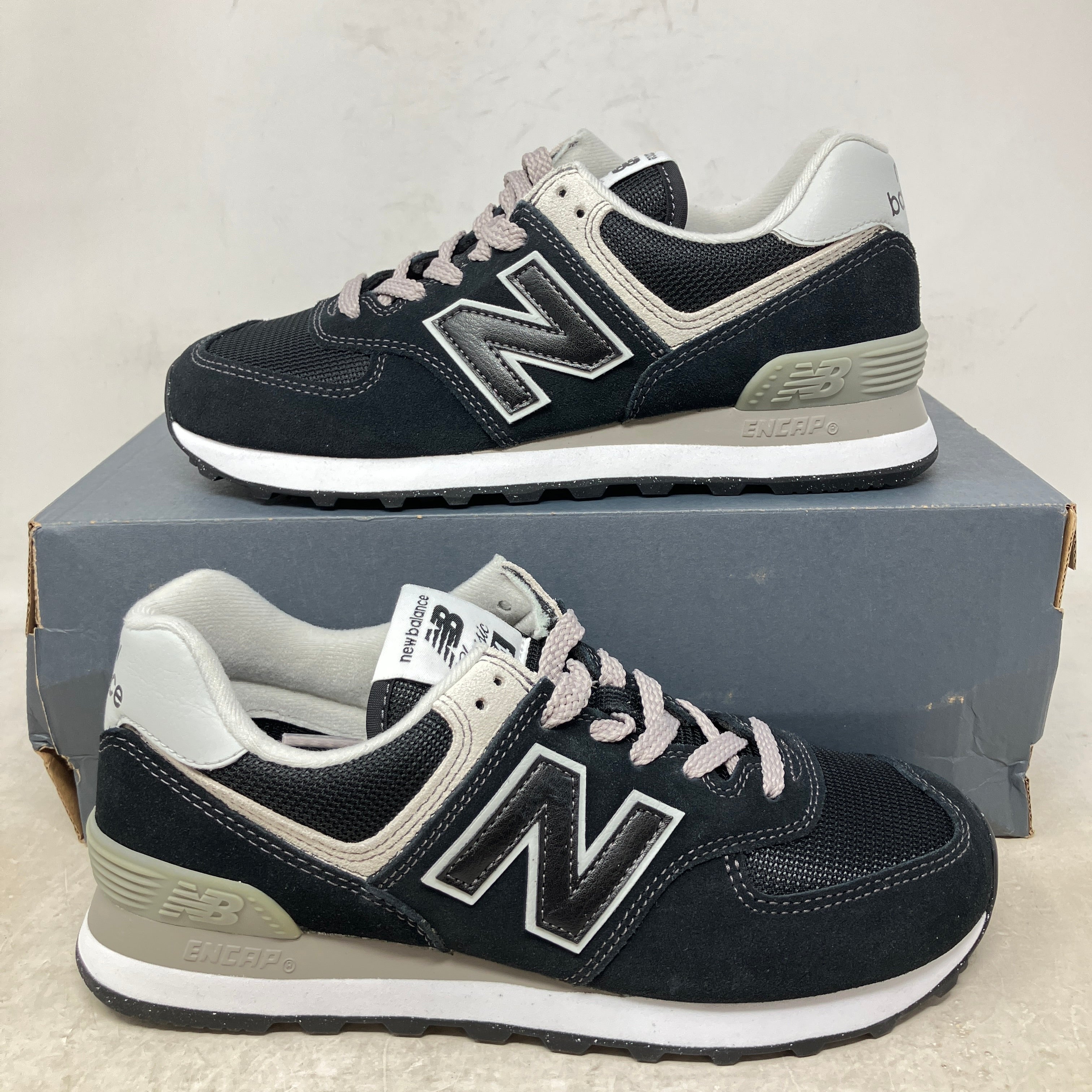New Balance 574 Black Grey (Women's)