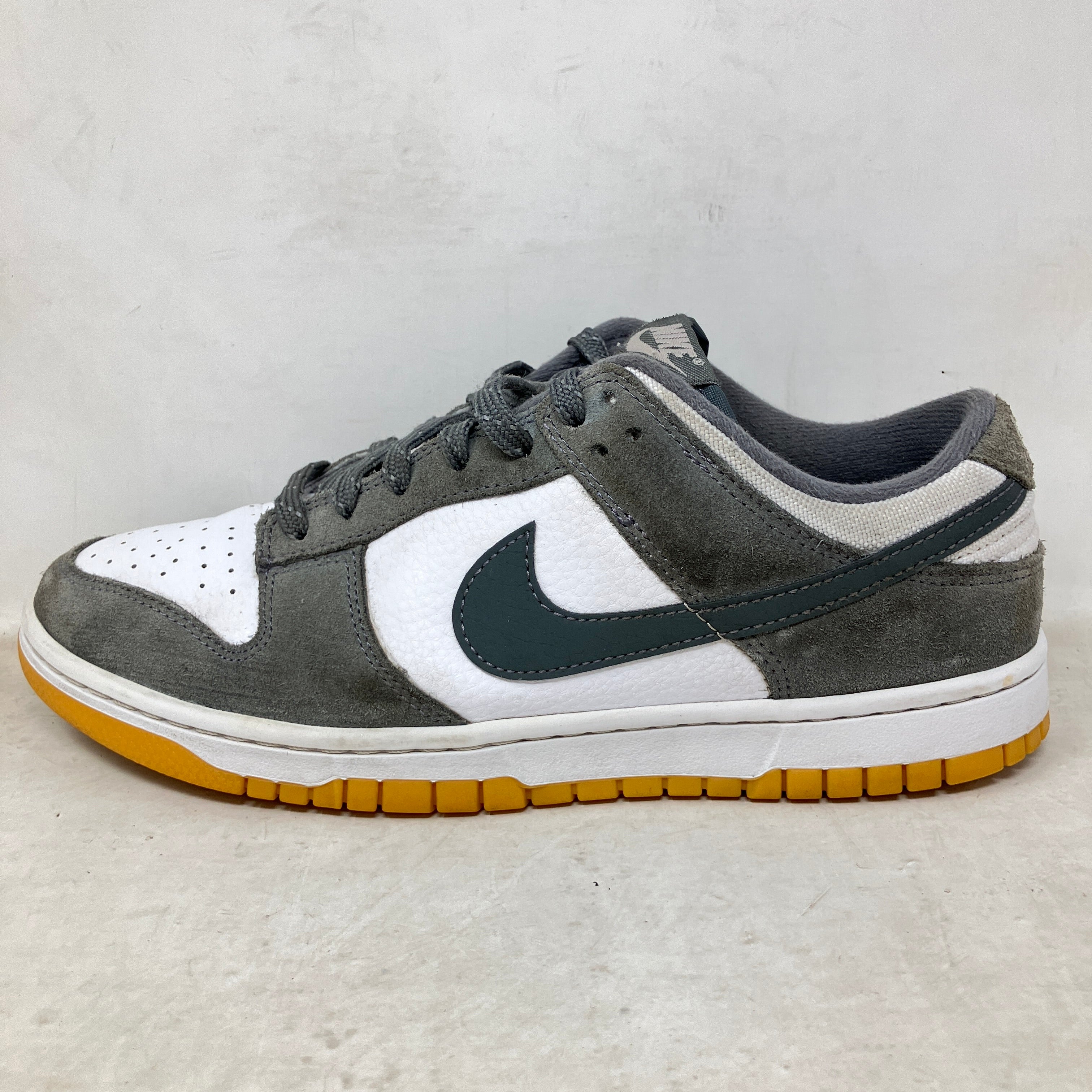 Nike Dunk Low Smoke Grey Gum 3M Swoosh