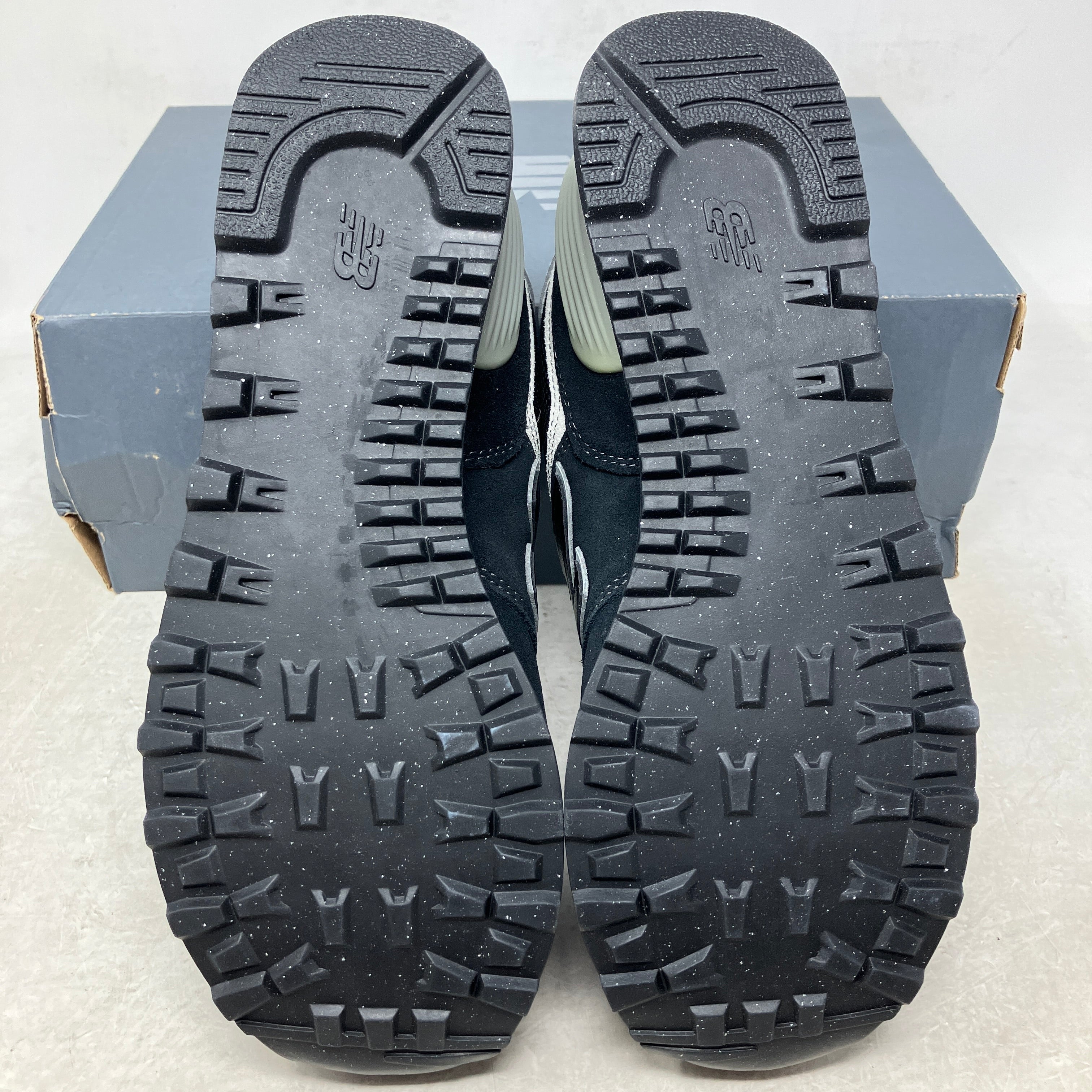 New Balance 574 Black Grey (Women's)