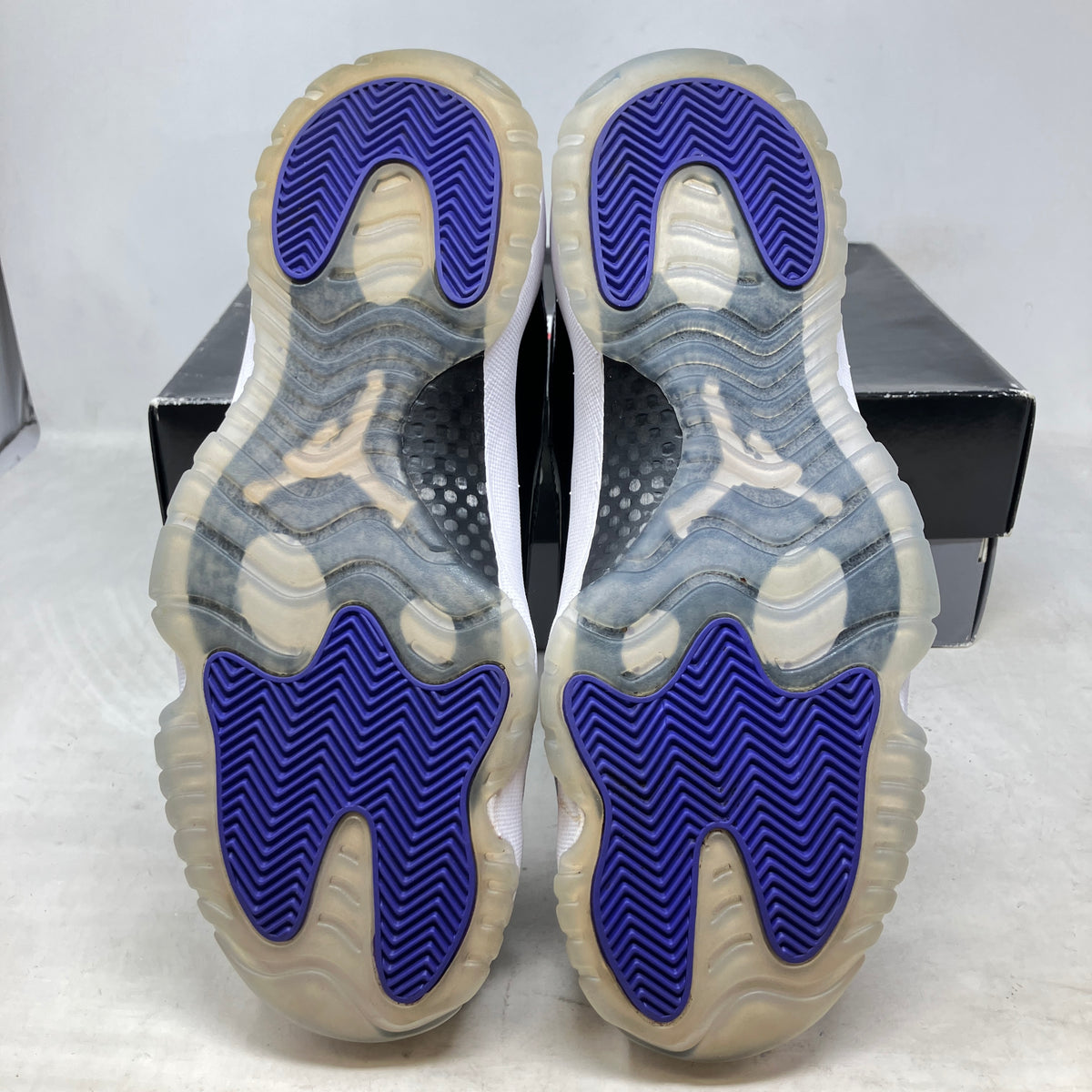 Jordan 11 Retro Concord (2018)