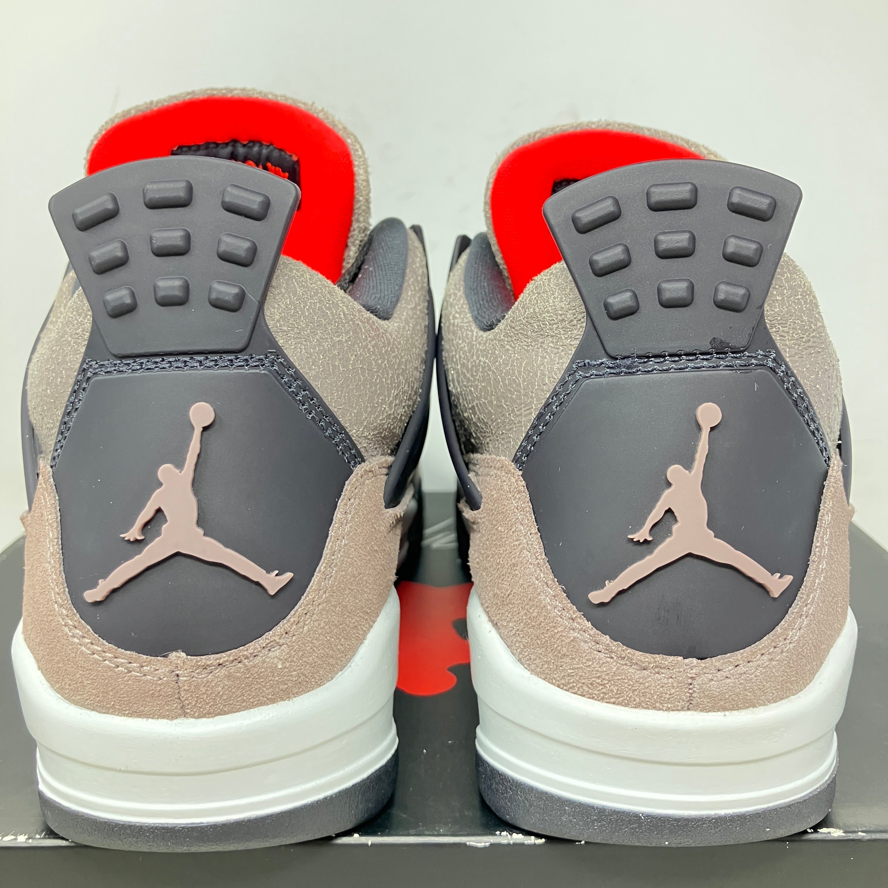 Jordan 4 Retro Taupe Haze (GS)