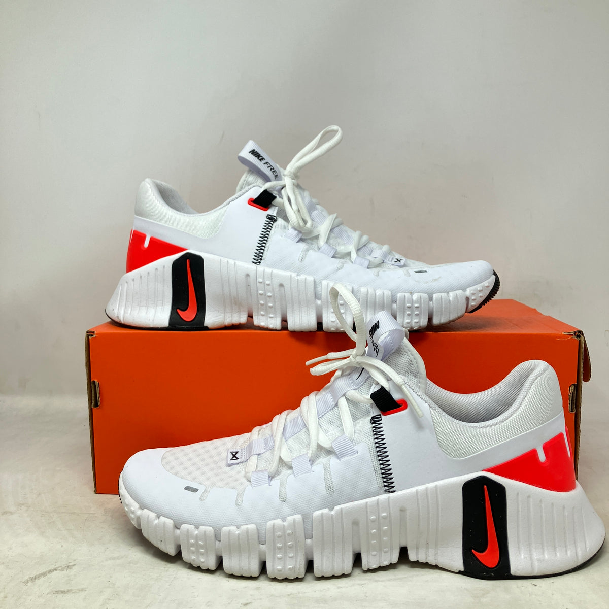 Nike Free Metcon 5 White Bright Crimson