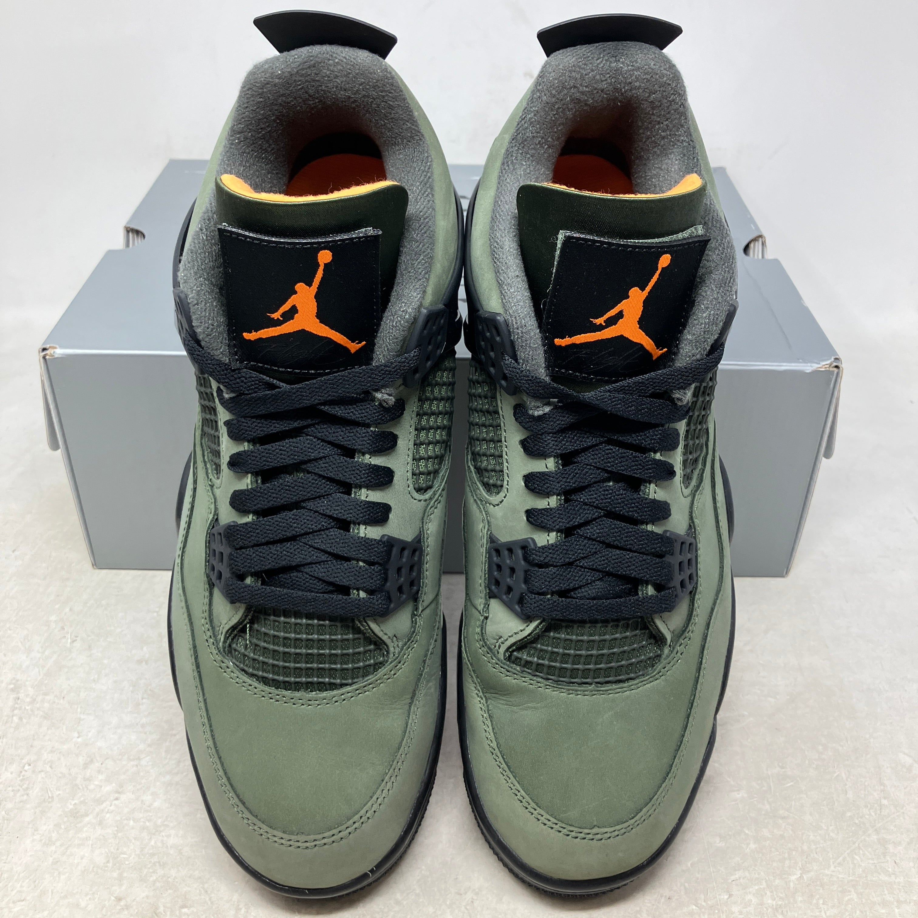 Jordan 4 Retro OG SP Undefeated (2025)