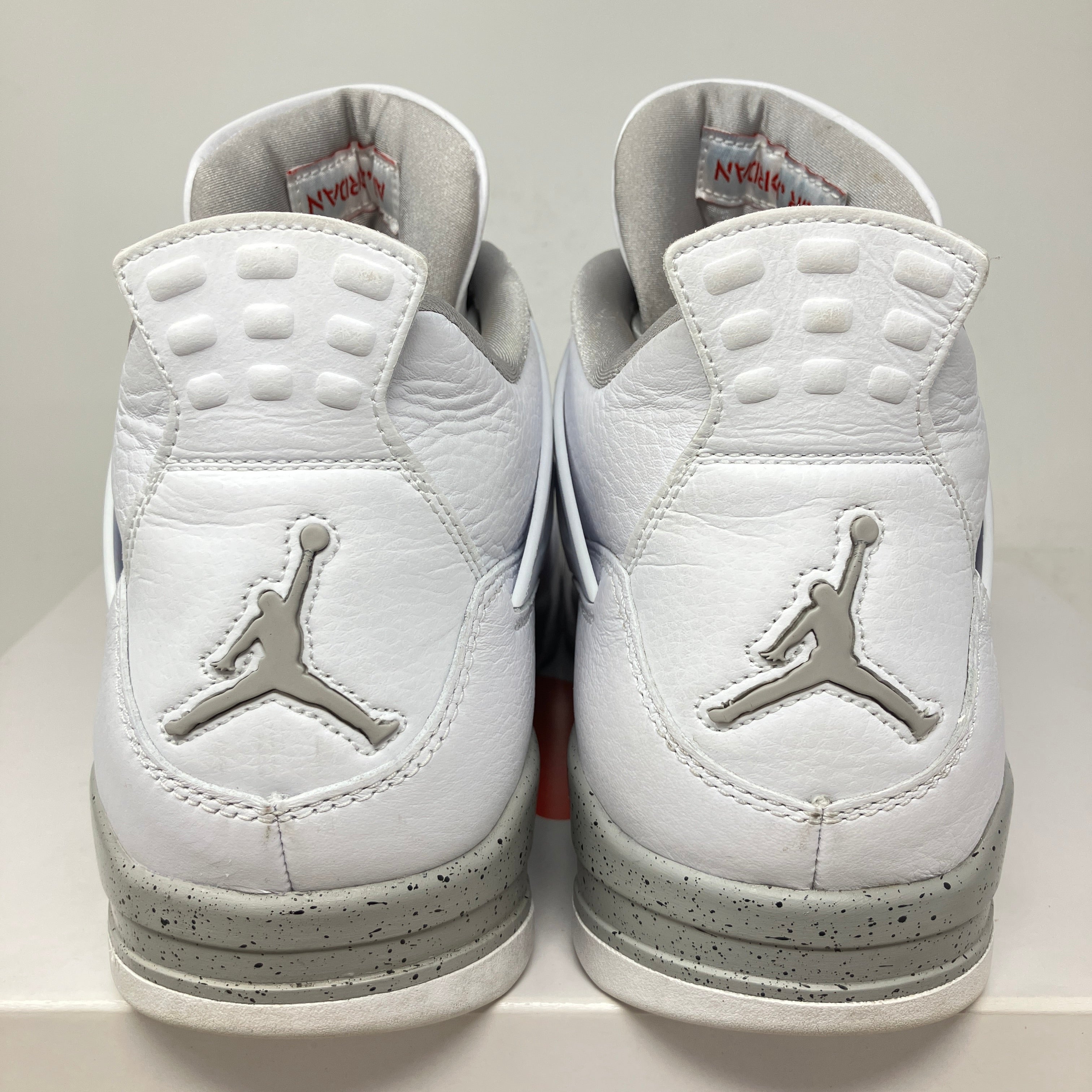 Jordan 4 Retro White Oreo (2021)