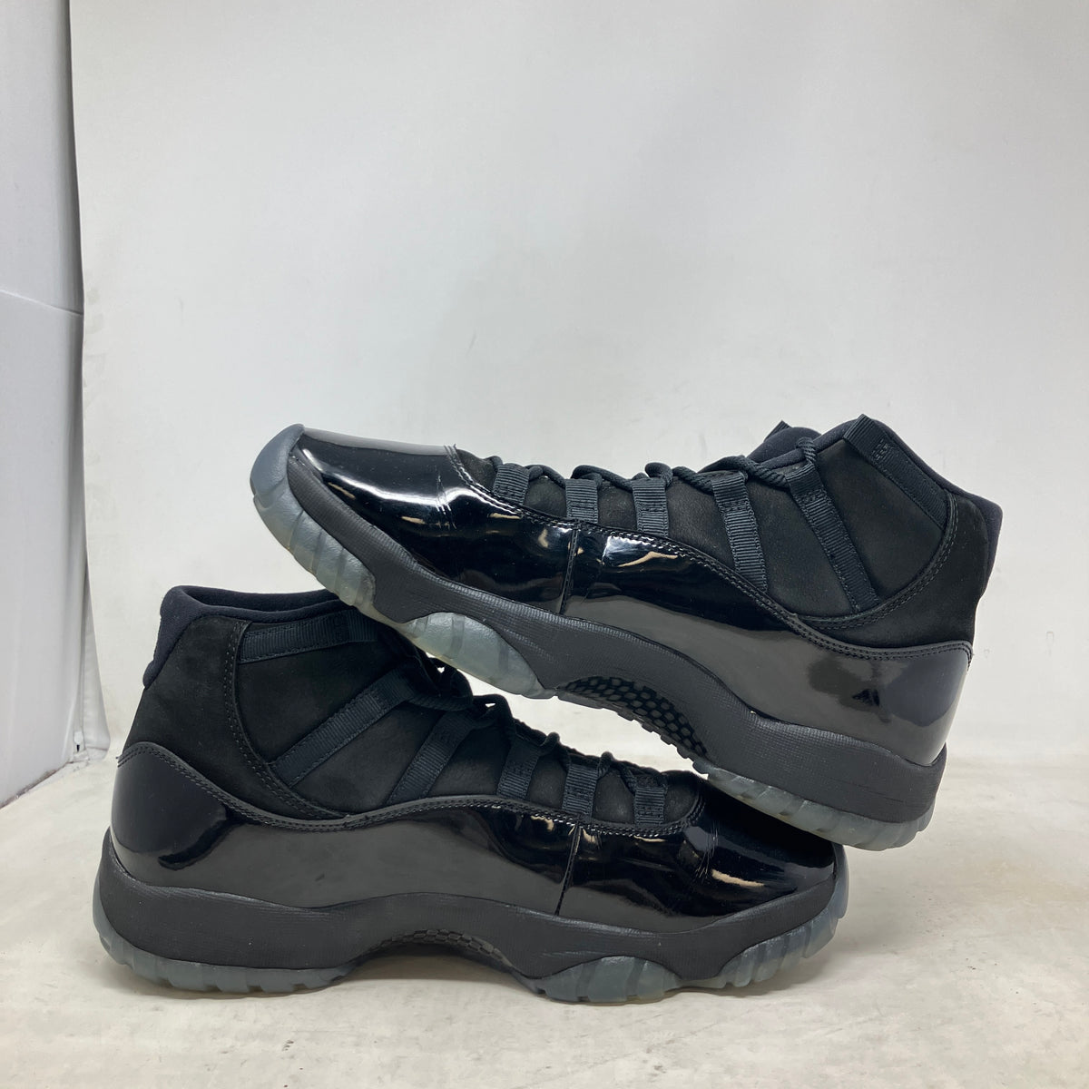 Jordan 11 Retro Cap and Gown