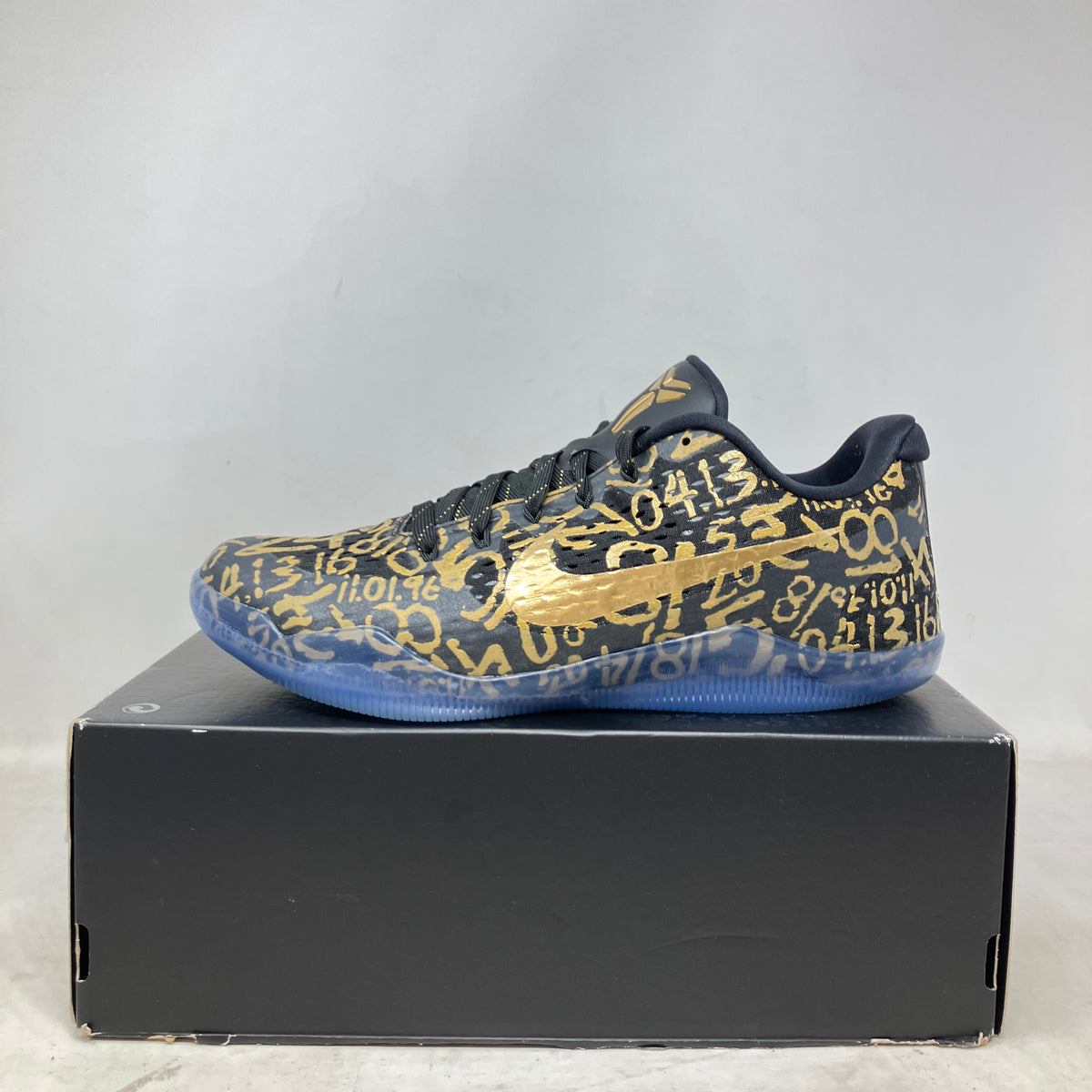 Nike Kobe 11 Protro Mamba Day